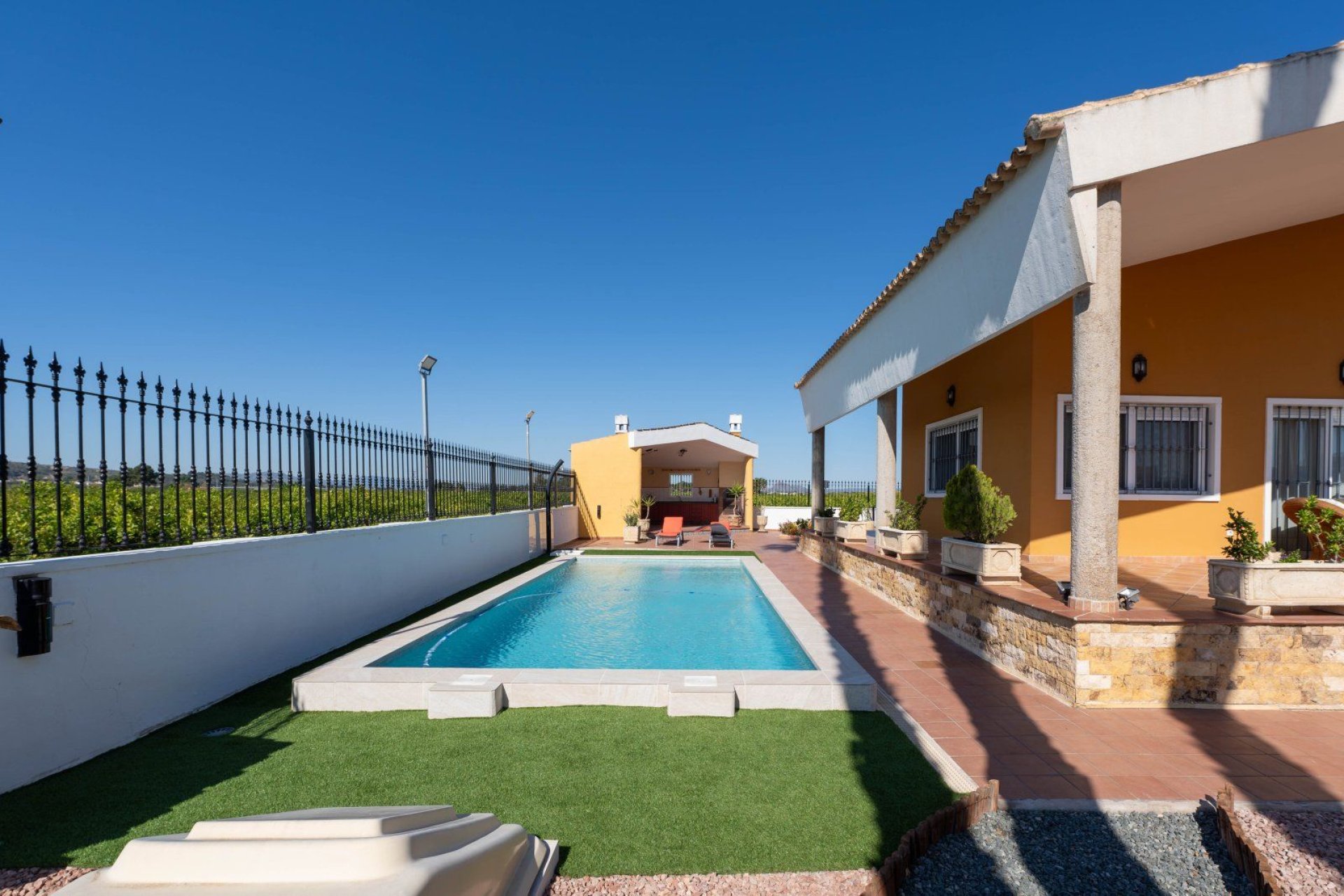 Resale - Villa -
Orihuela - Correntías Medias