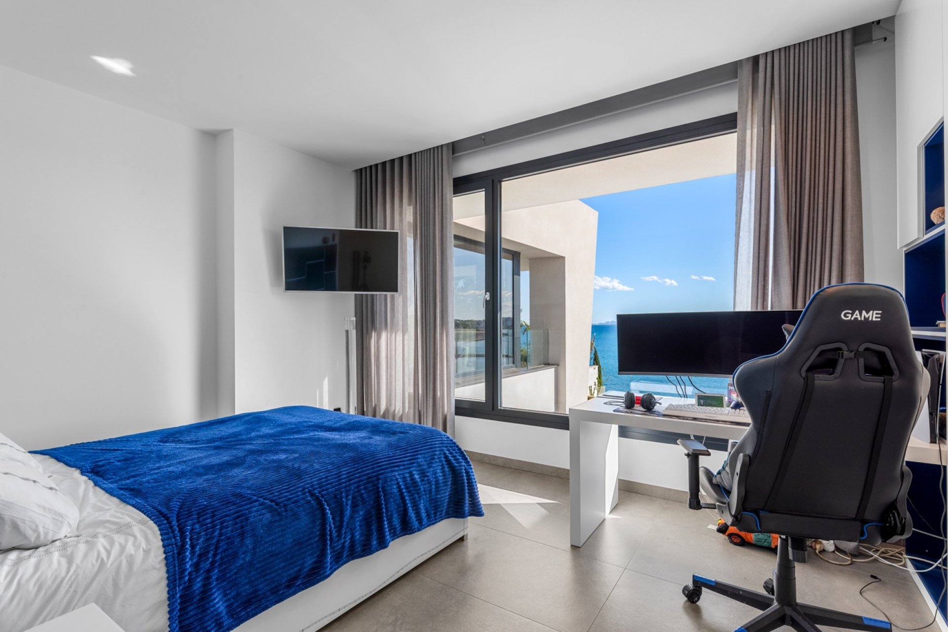 Resale - Villa -
Orihuela Costa - Cabo Roig