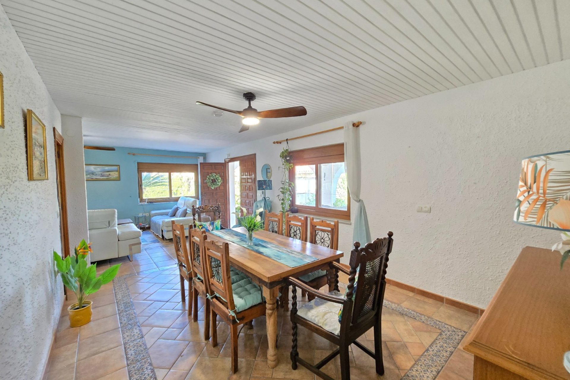 Resale - Villa * -
Orihuela Costa * - Cabo Roig *