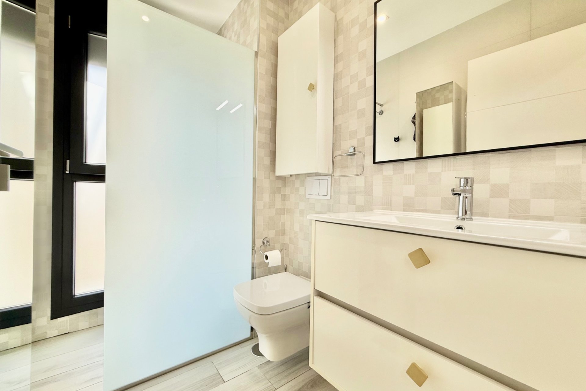Resale - Villa -
Orihuela Costa - Cabo Roig