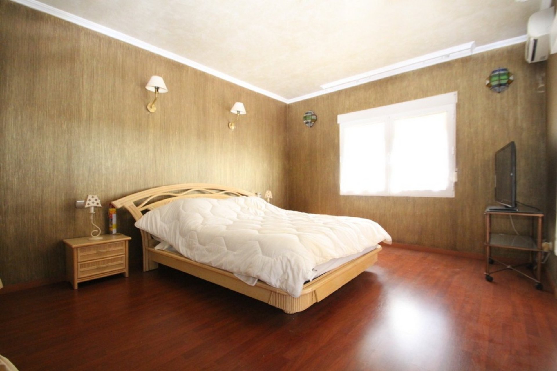 Resale - Villa -
Orihuela Costa - Cabo Roig