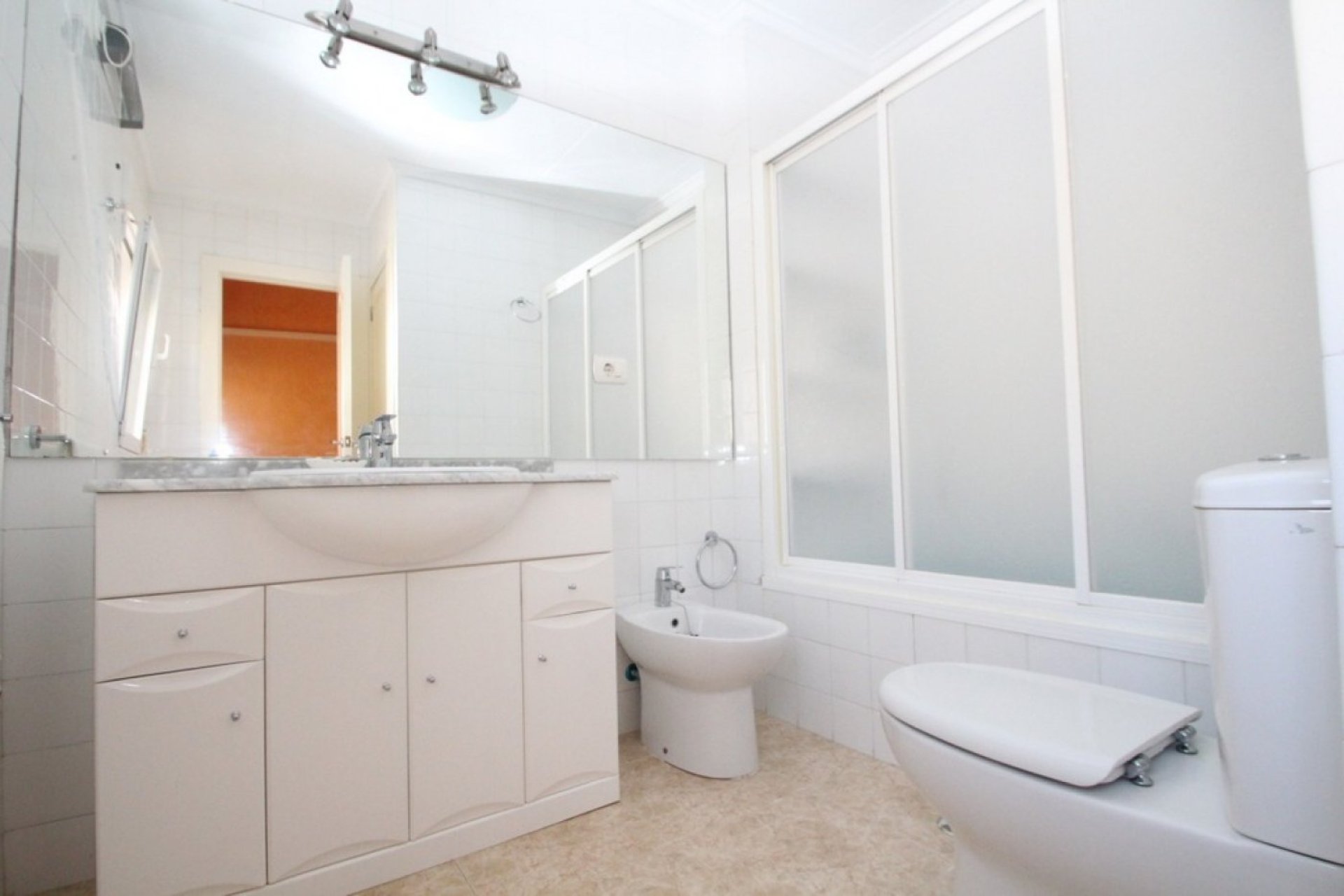 Resale - Villa -
Orihuela Costa - Cabo Roig