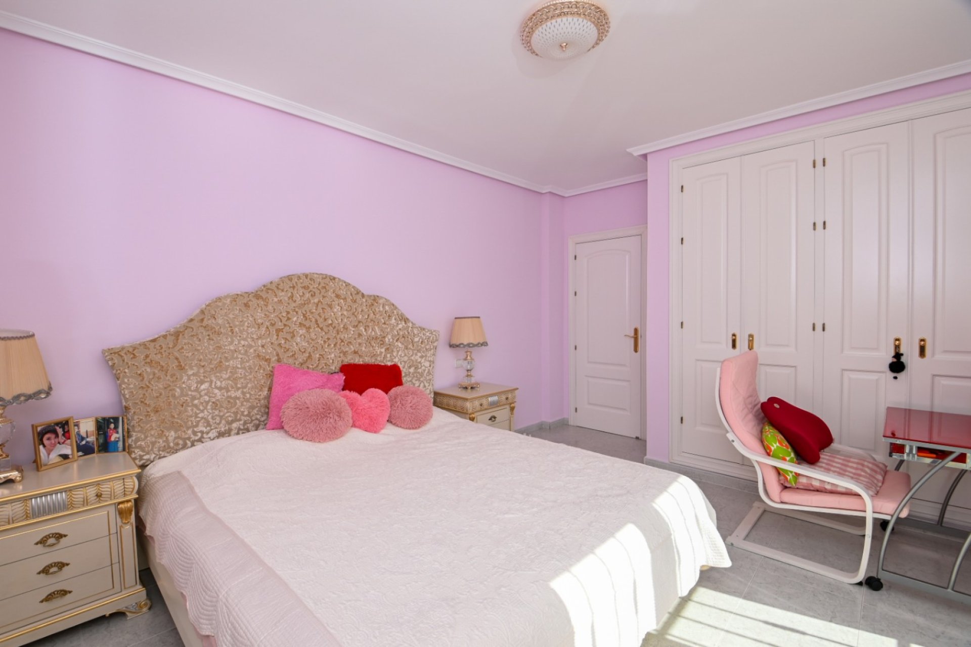 Resale - Villa -
Orihuela Costa - Club de golf y campo Las Colinas