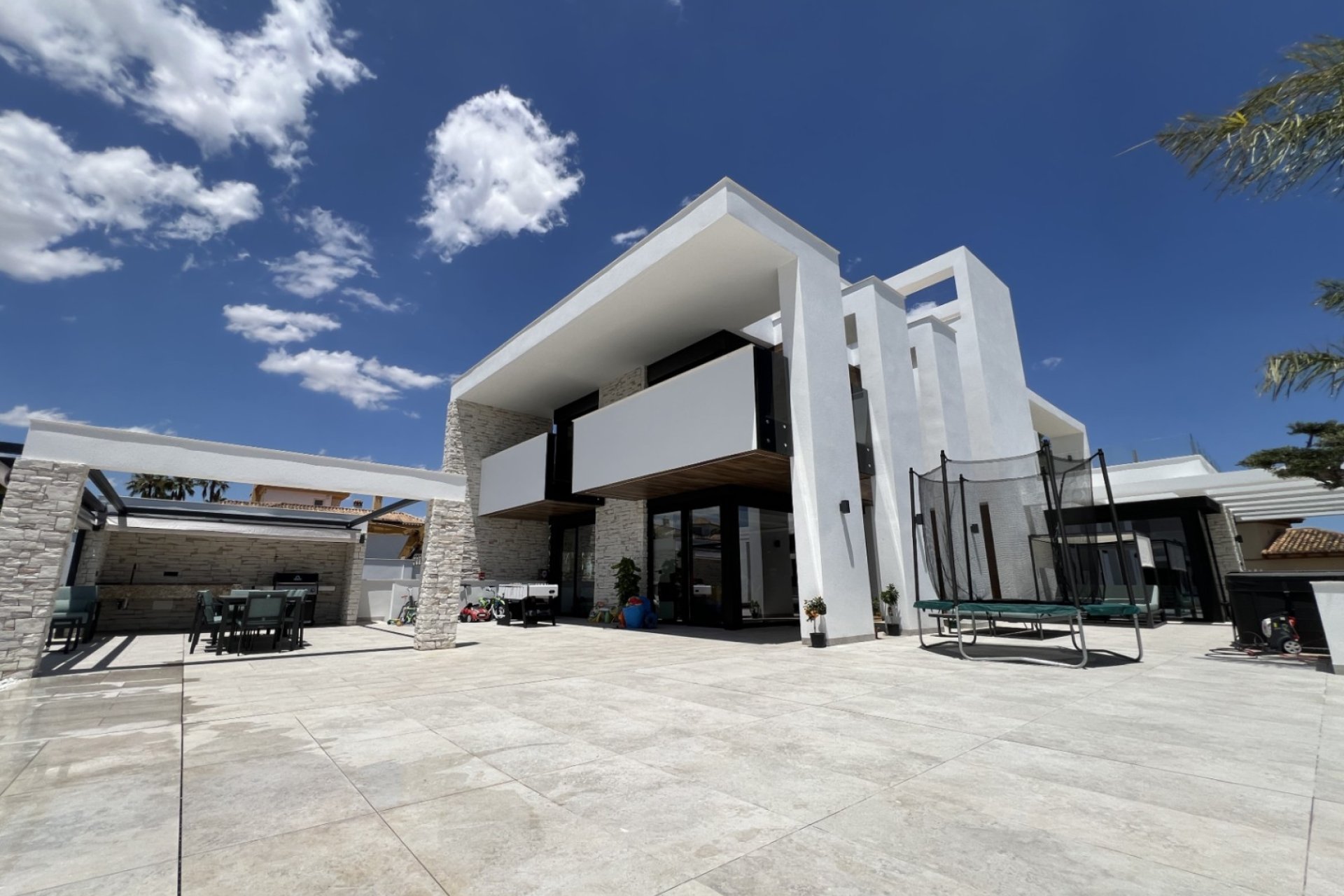 Resale - Villa -
Orihuela Costa - Costa Blanca Sur