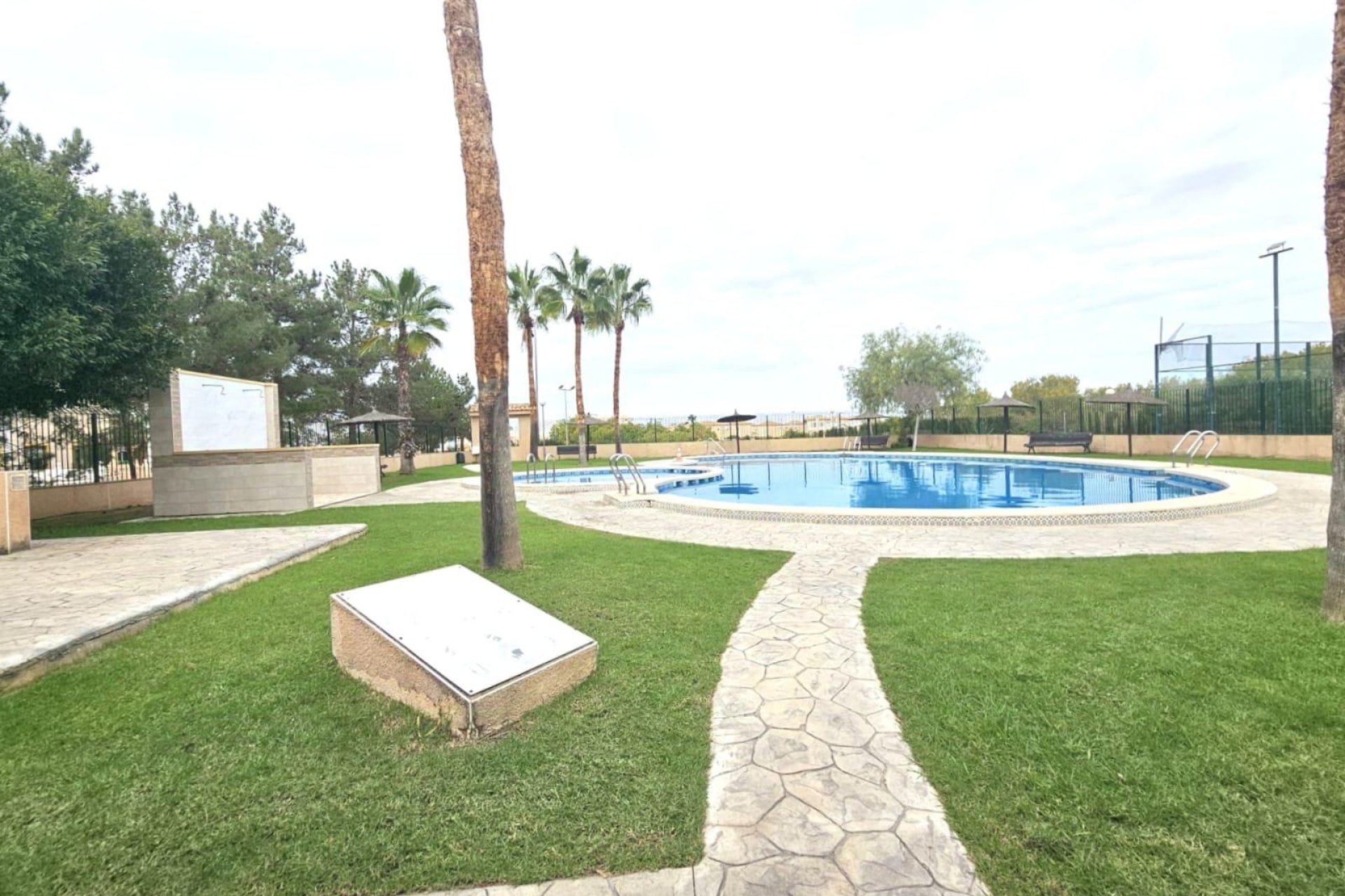 Resale - Villa -
Orihuela Costa - Dream Hills