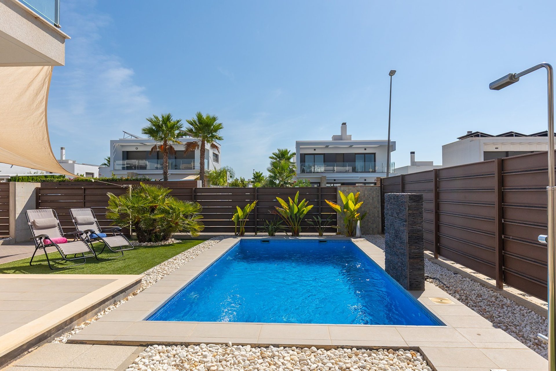 Resale - Villa -
Orihuela Costa - Entre Naranjos - Vistabella Golf