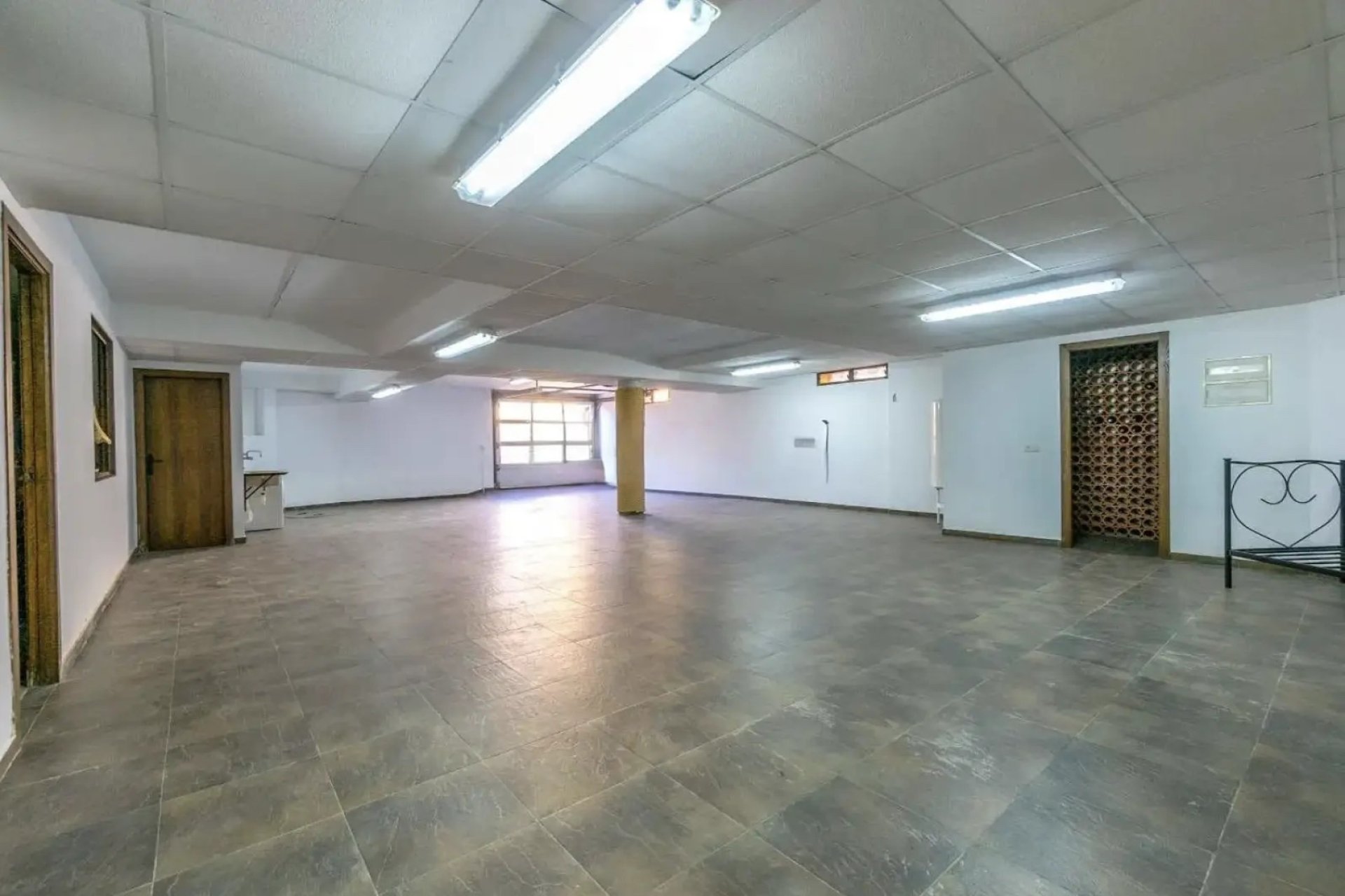 Resale - Villa -
Orihuela Costa - La Zenia