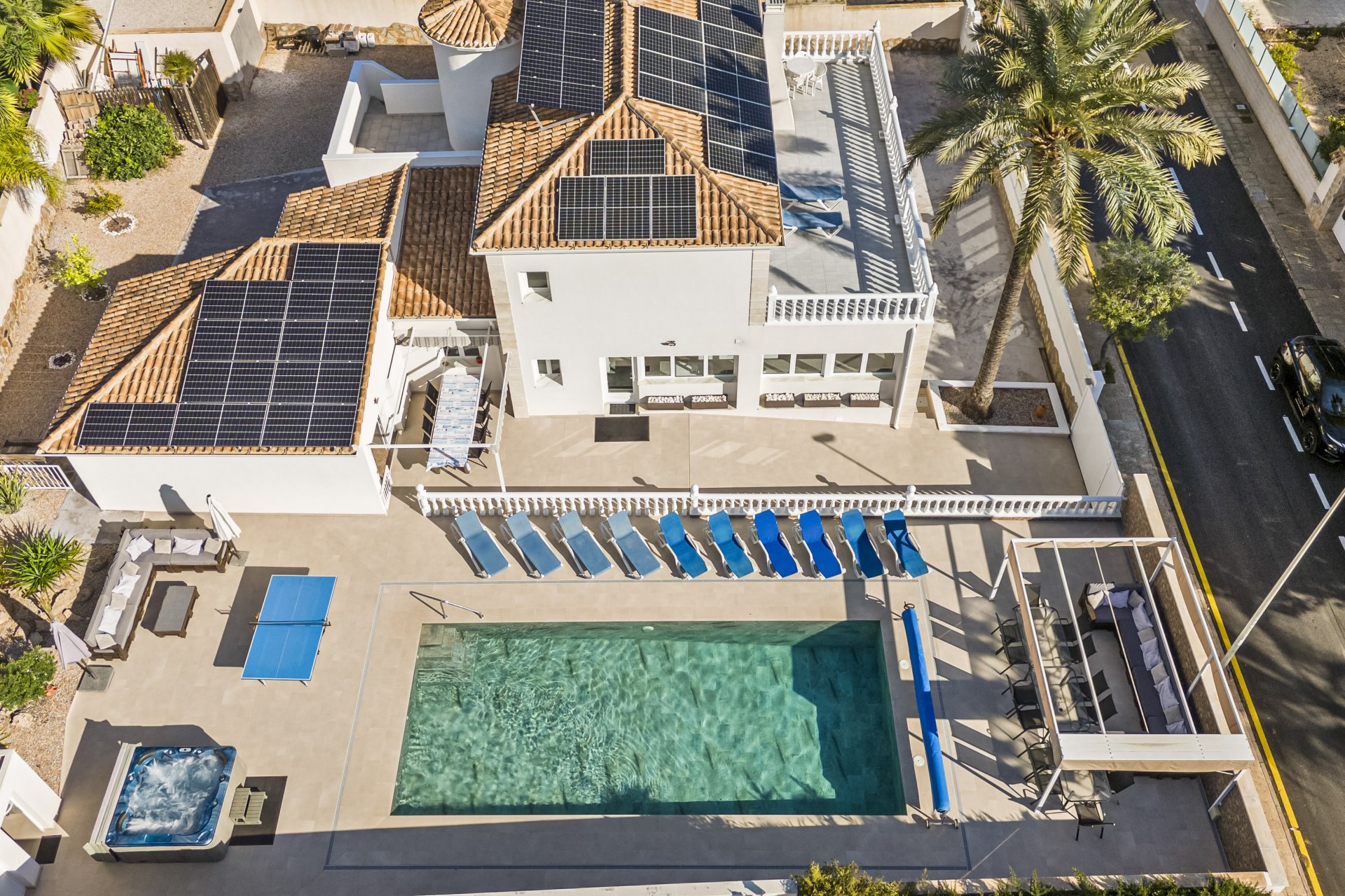 Resale - Villa -
Orihuela Costa - La Zenia