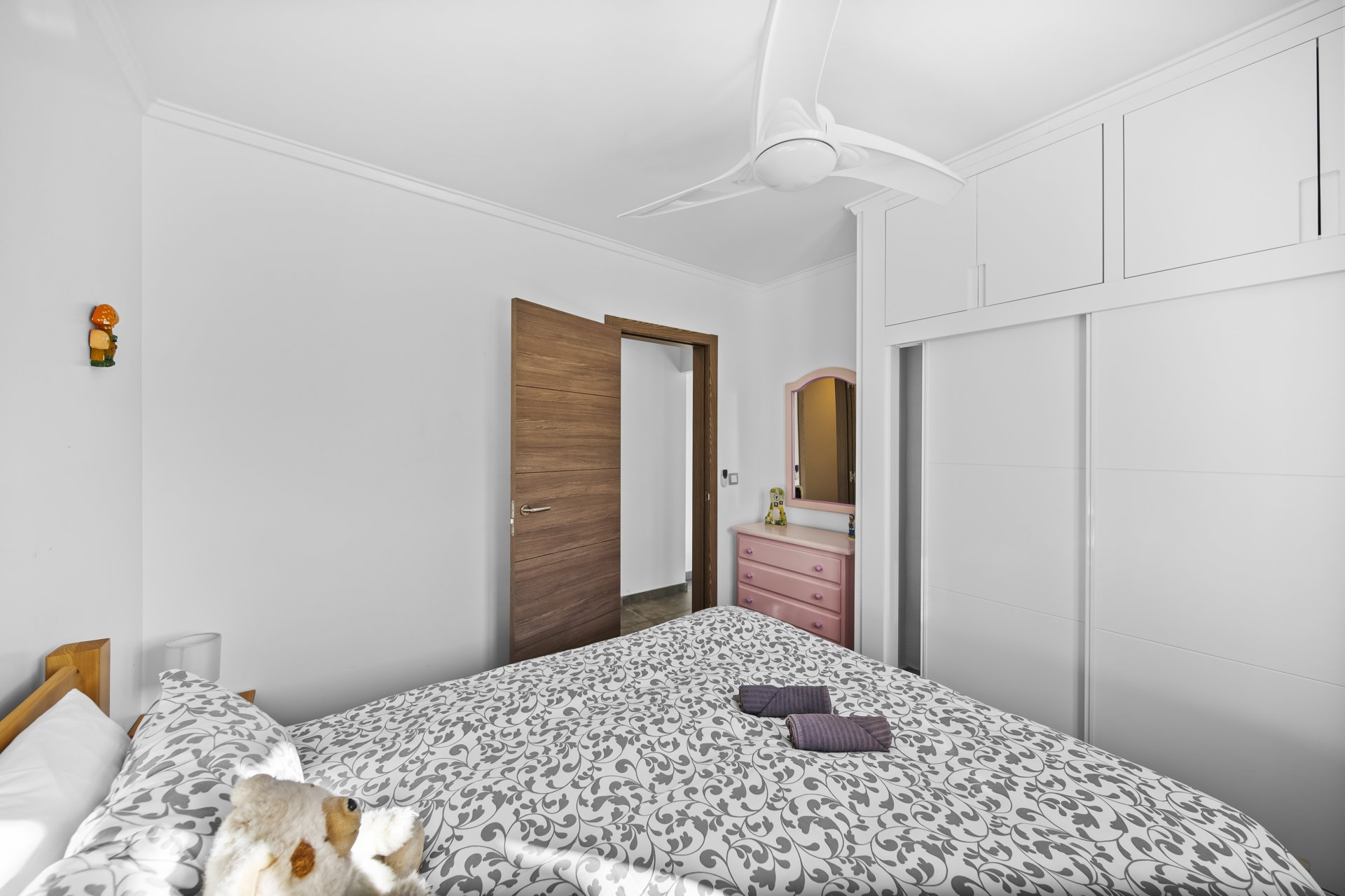 Resale - Villa -
Orihuela Costa - La Zenia