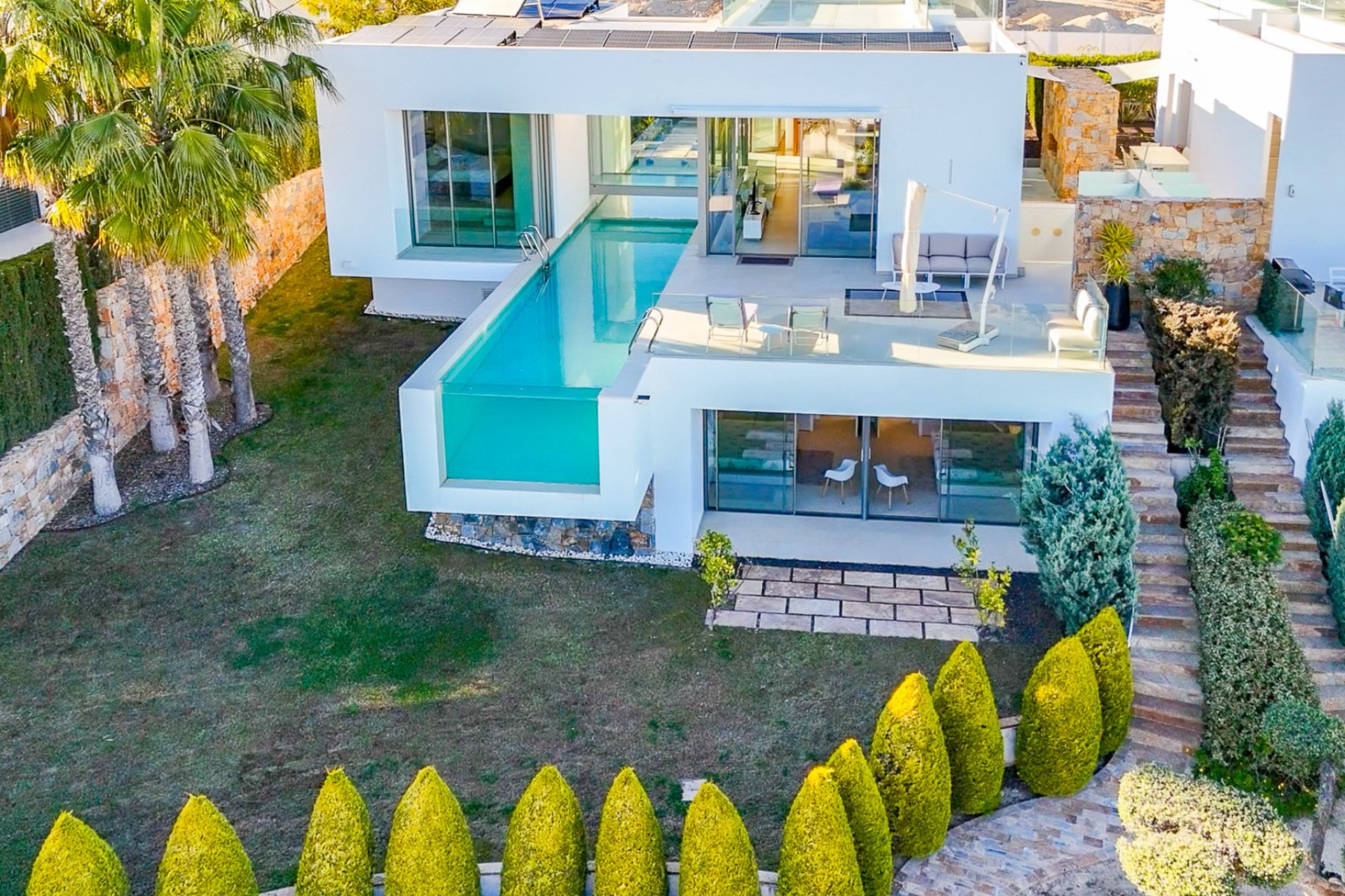 Resale - Villa -
Orihuela Costa - Las Colinas Golf