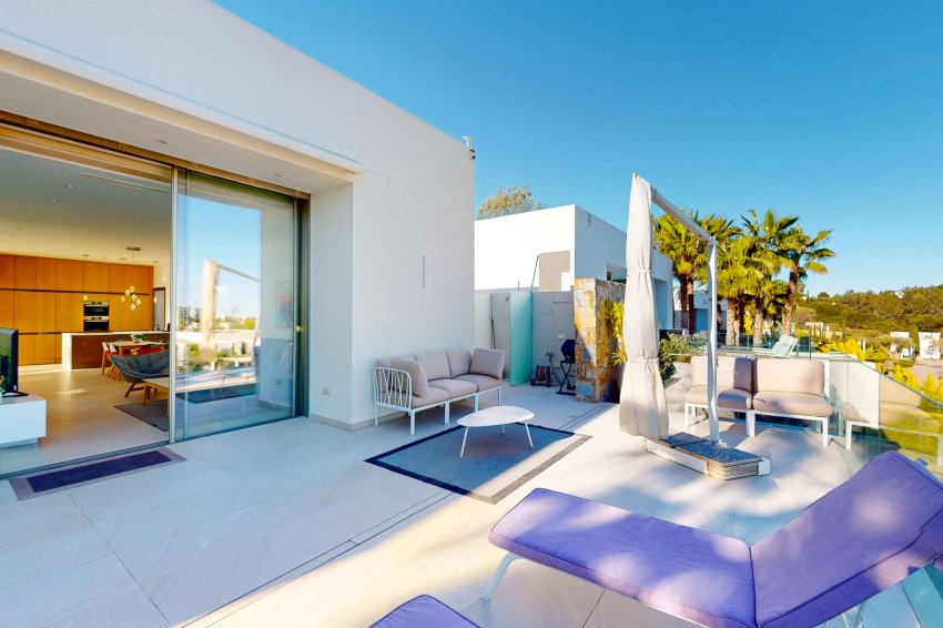 Resale - Villa -
Orihuela Costa - Las Colinas Golf