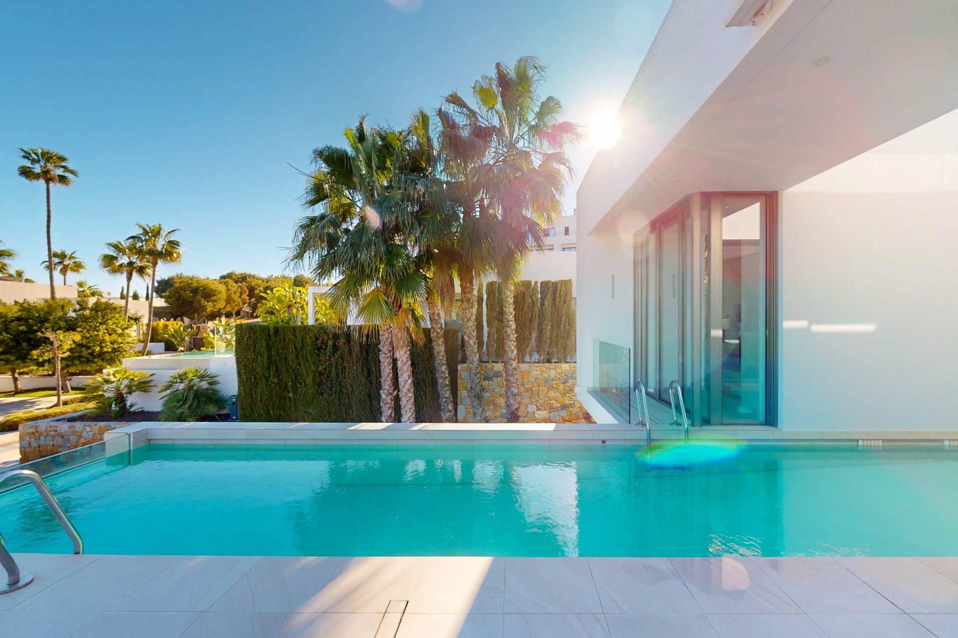 Resale - Villa -
Orihuela Costa - Las Colinas Golf