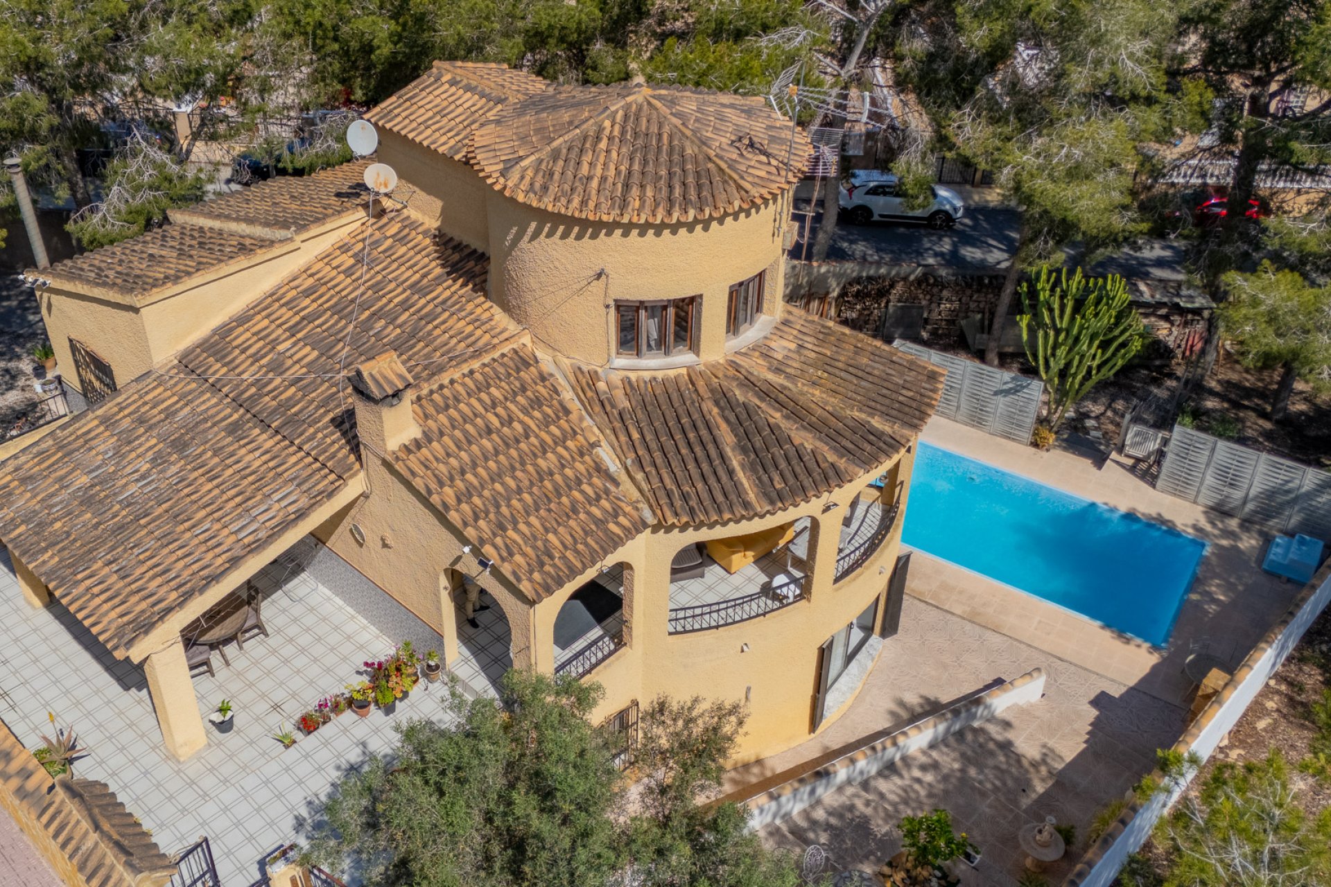 Resale - Villa -
Orihuela Costa - Las Filipinas