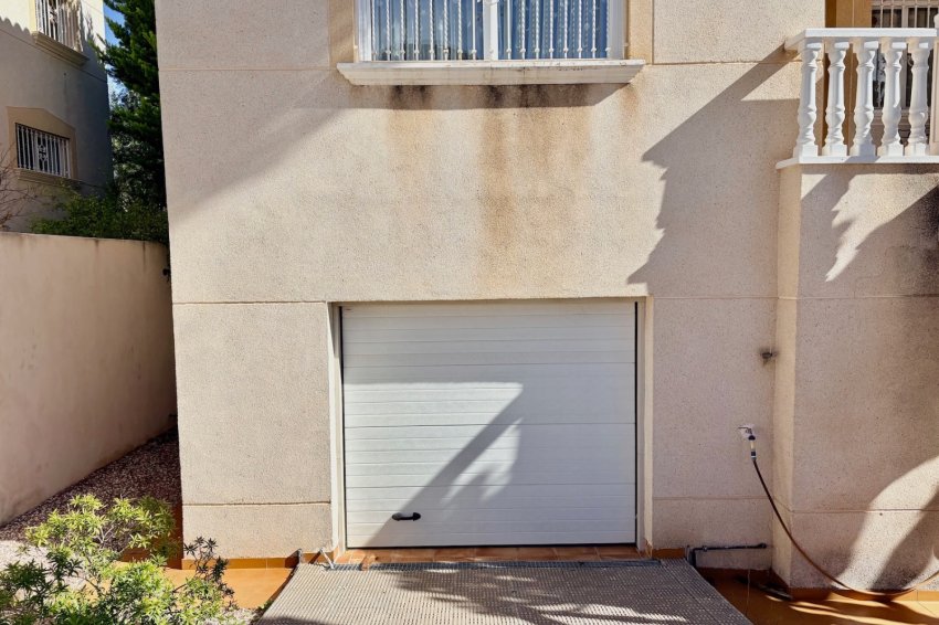 Resale - Villa -
Orihuela Costa - Las Filipinas