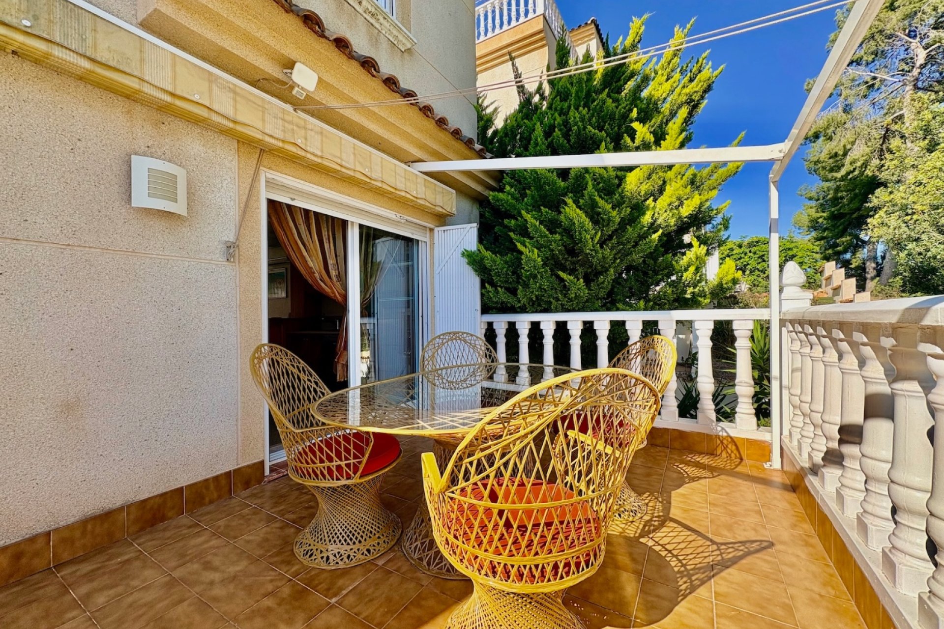 Resale - Villa -
Orihuela Costa - Las Filipinas
