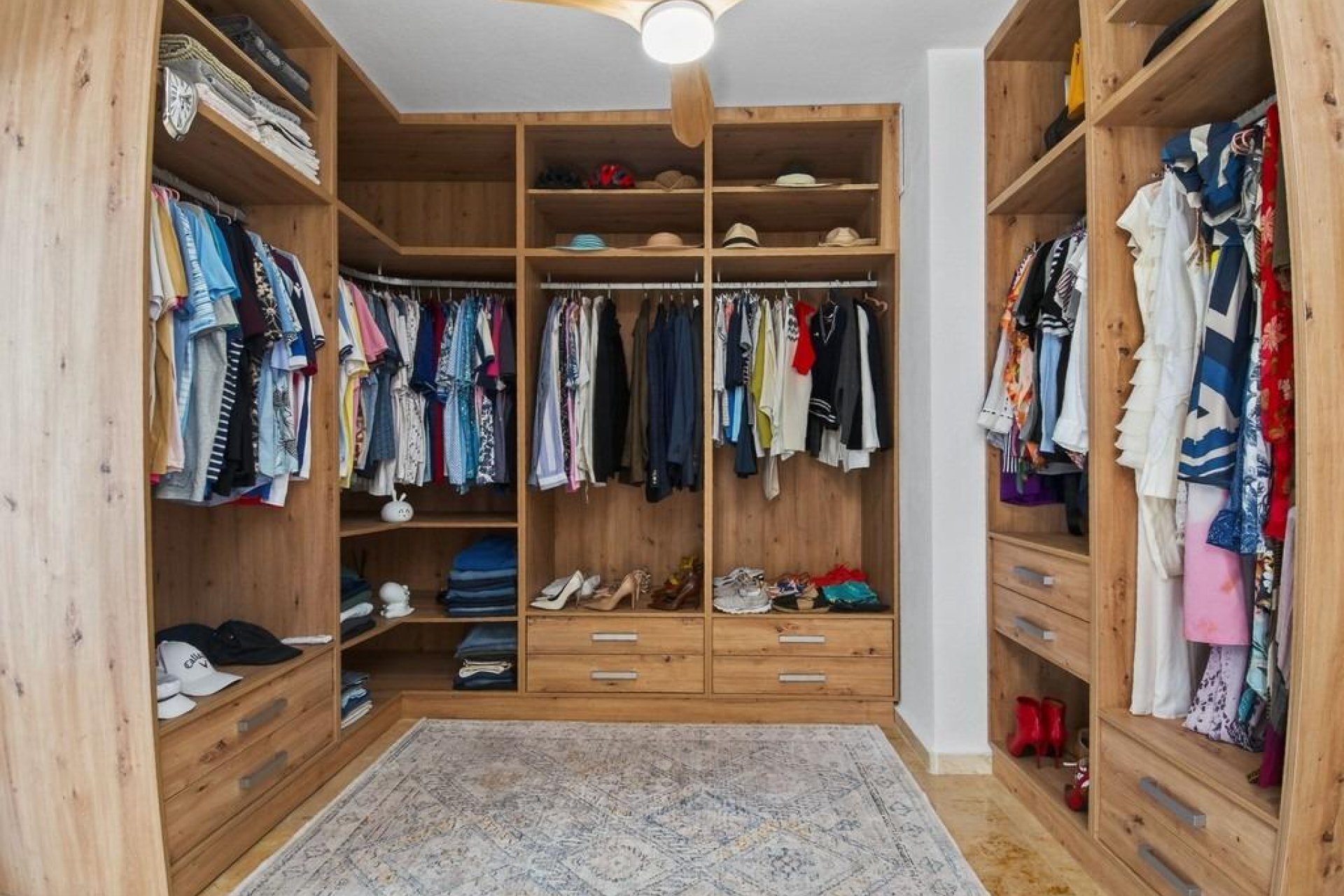 Resale - Villa -
Orihuela Costa - Las Ramblas