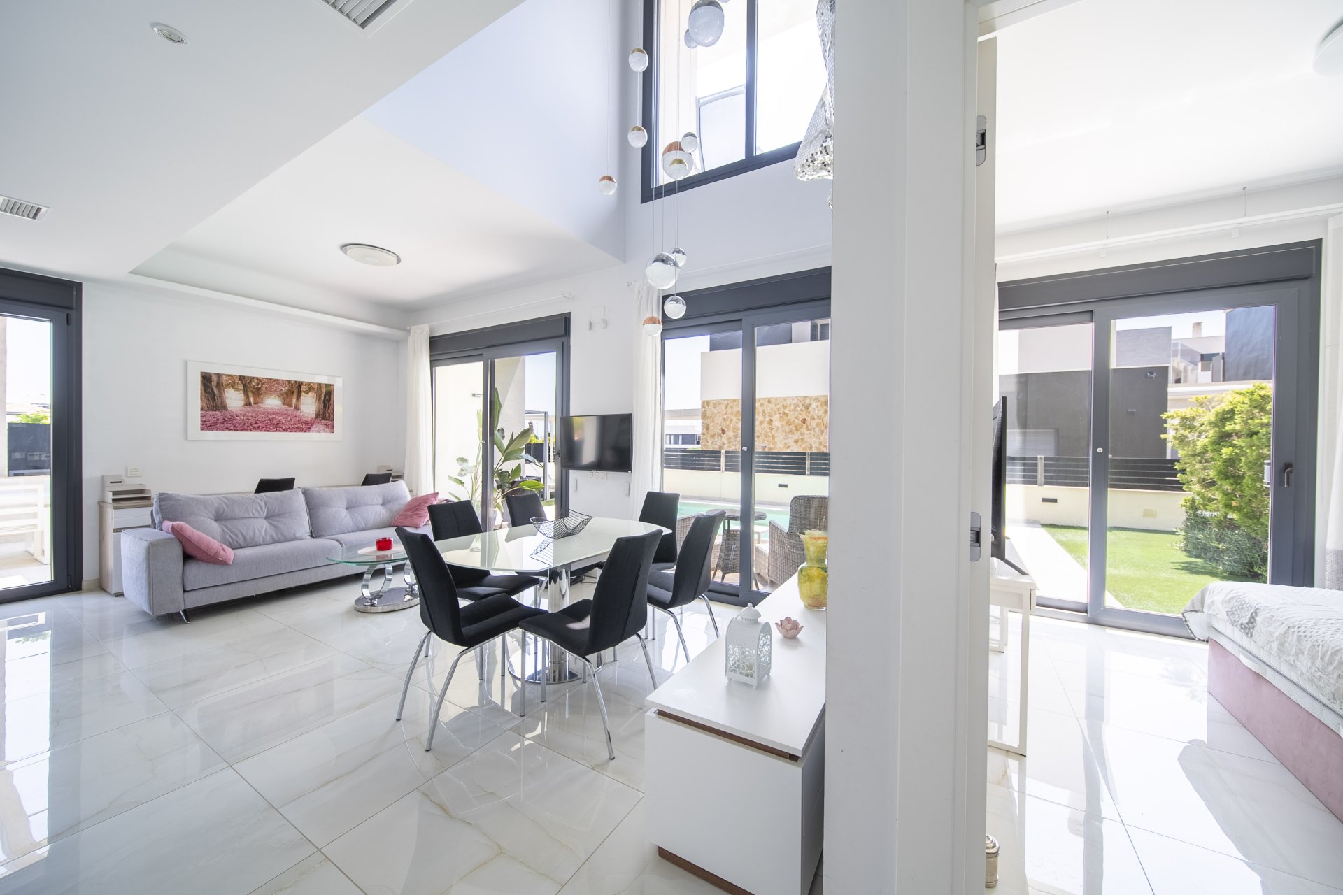 Resale - Villa -
Orihuela Costa - Lomas de Cabo Roig