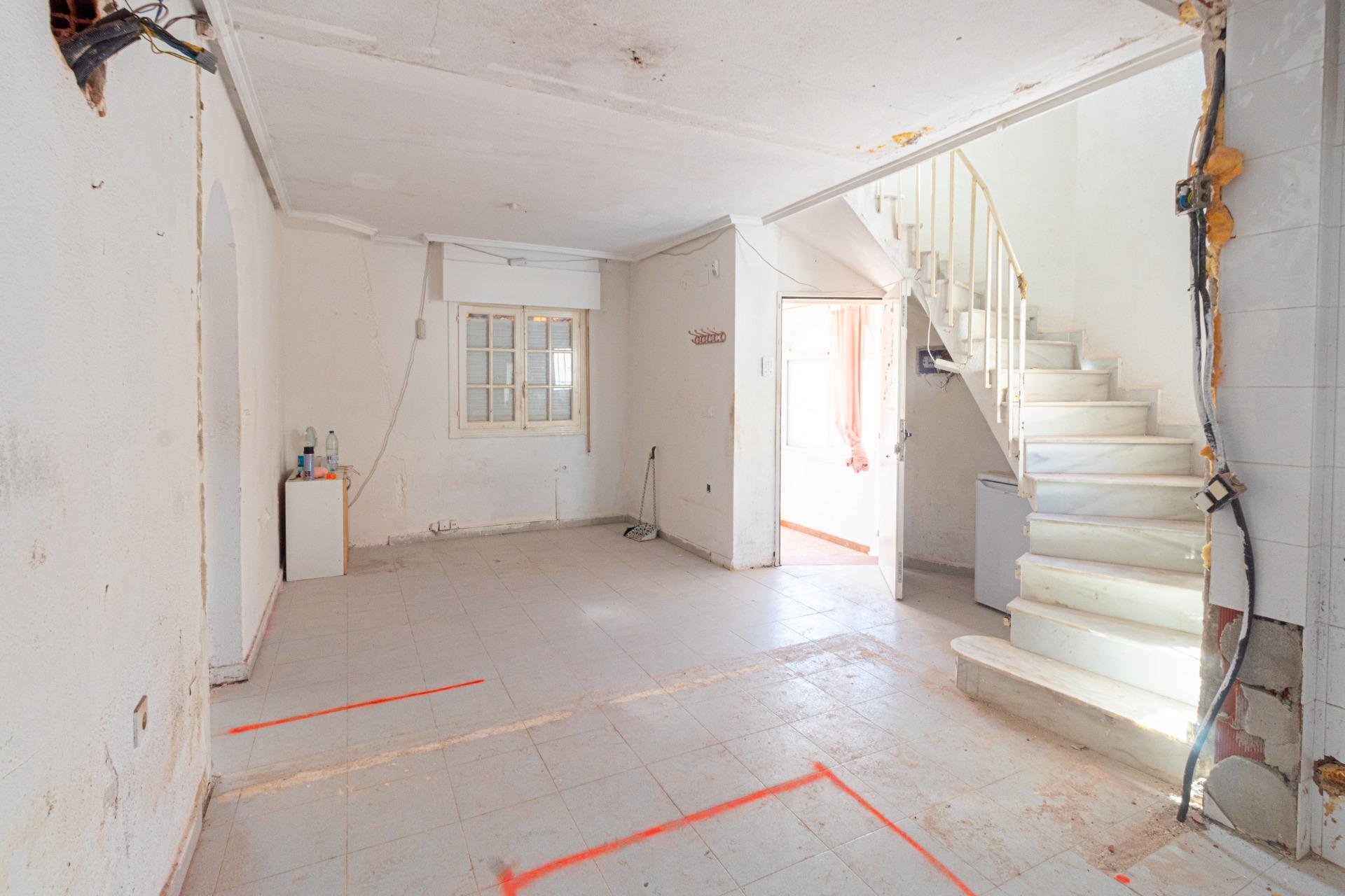 Resale - Villa -
Orihuela Costa - Los Almendros-La Florida