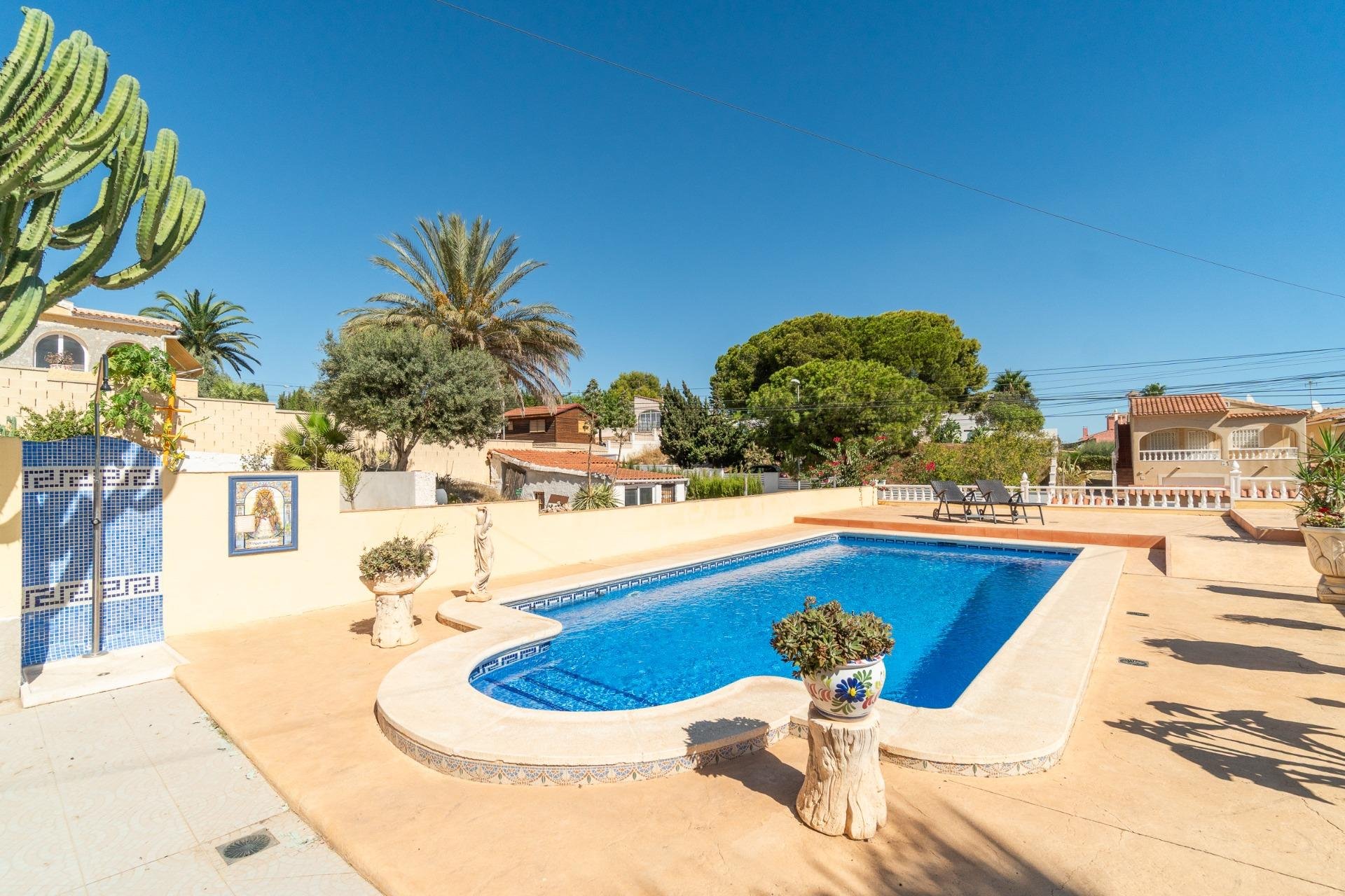 Resale - Villa -
Orihuela Costa - Los Balcones