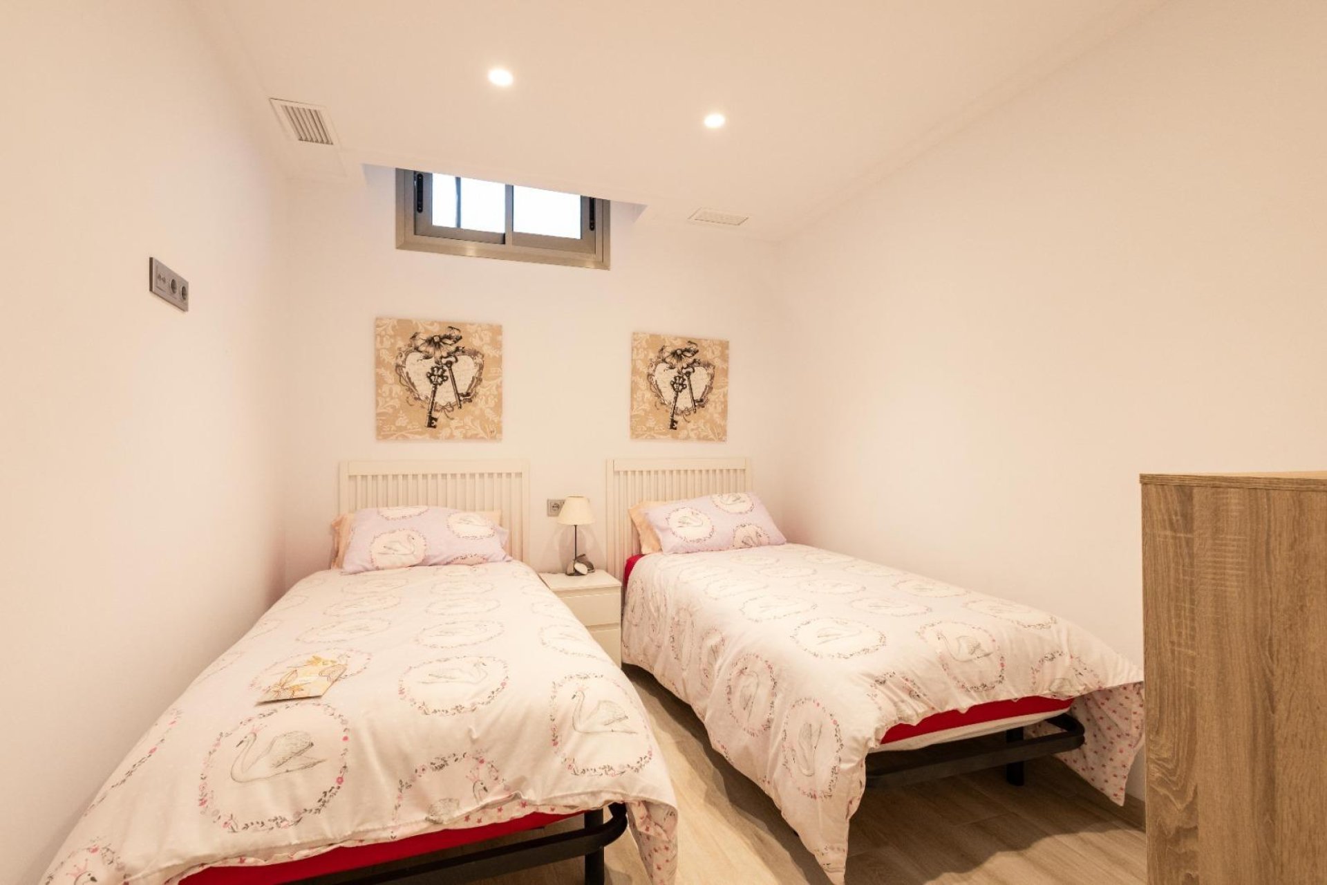 Resale - Villa -
Orihuela Costa - PAU 26