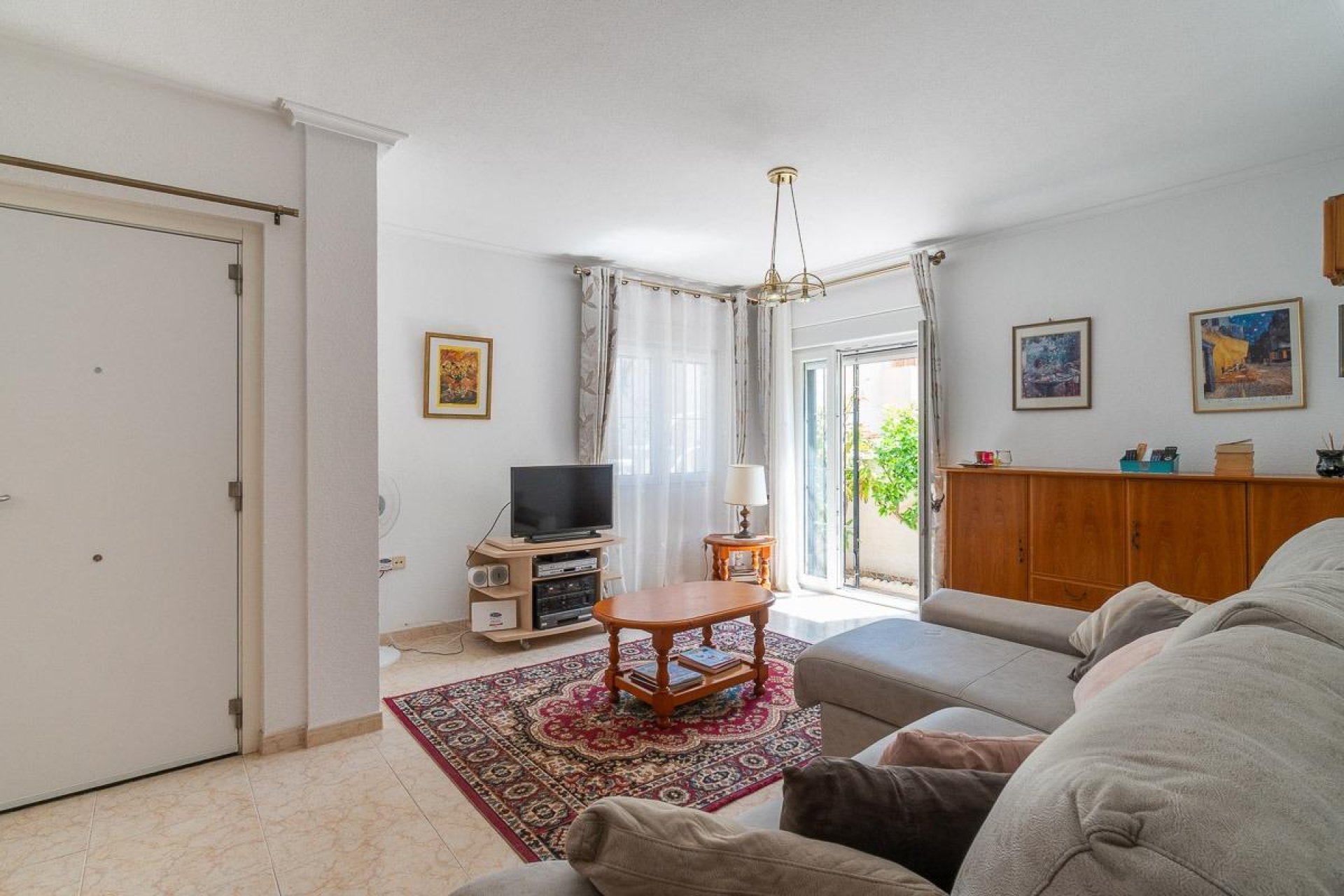 Resale - Villa -
Orihuela Costa - Playa Flamenca