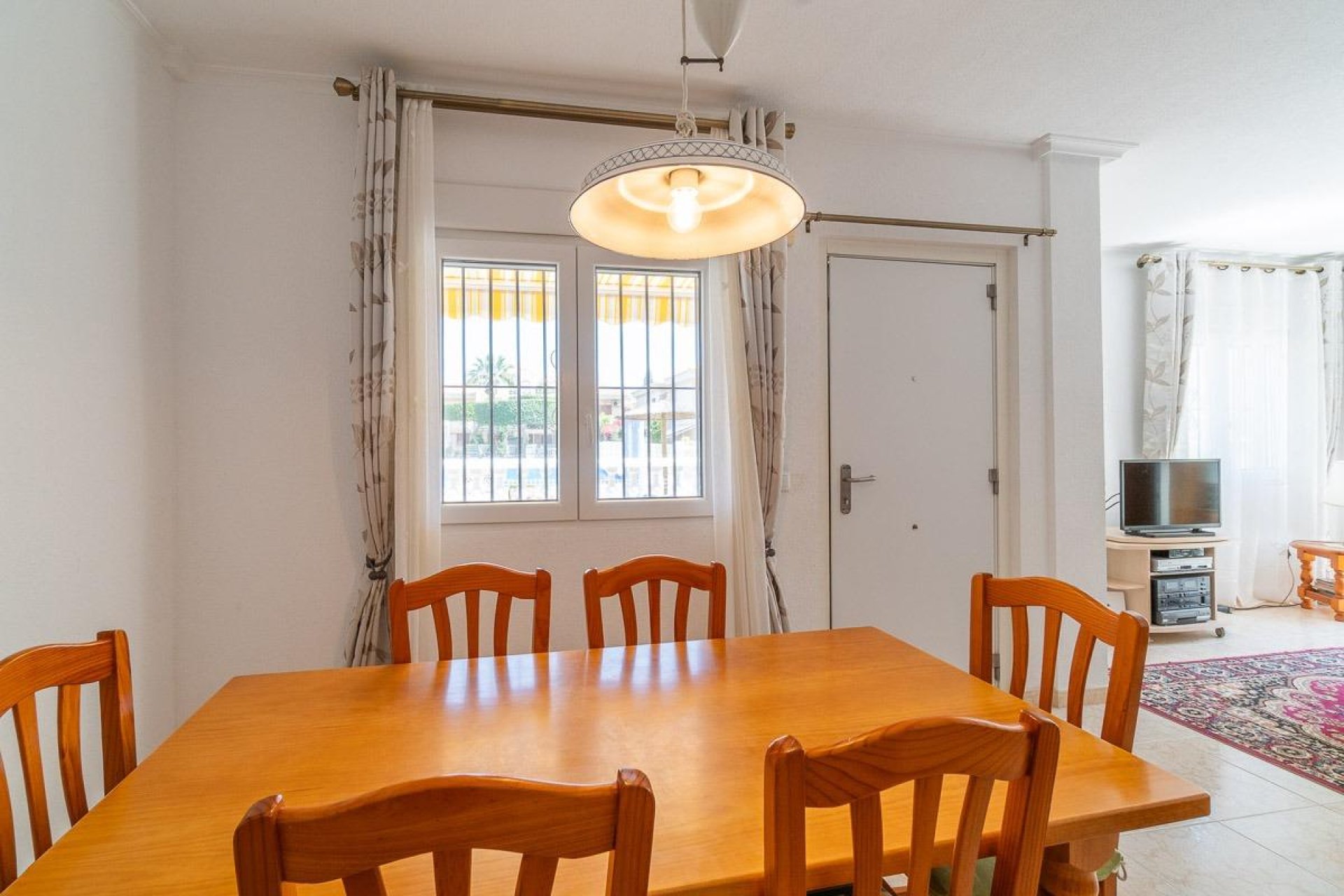 Resale - Villa -
Orihuela Costa - Playa Flamenca