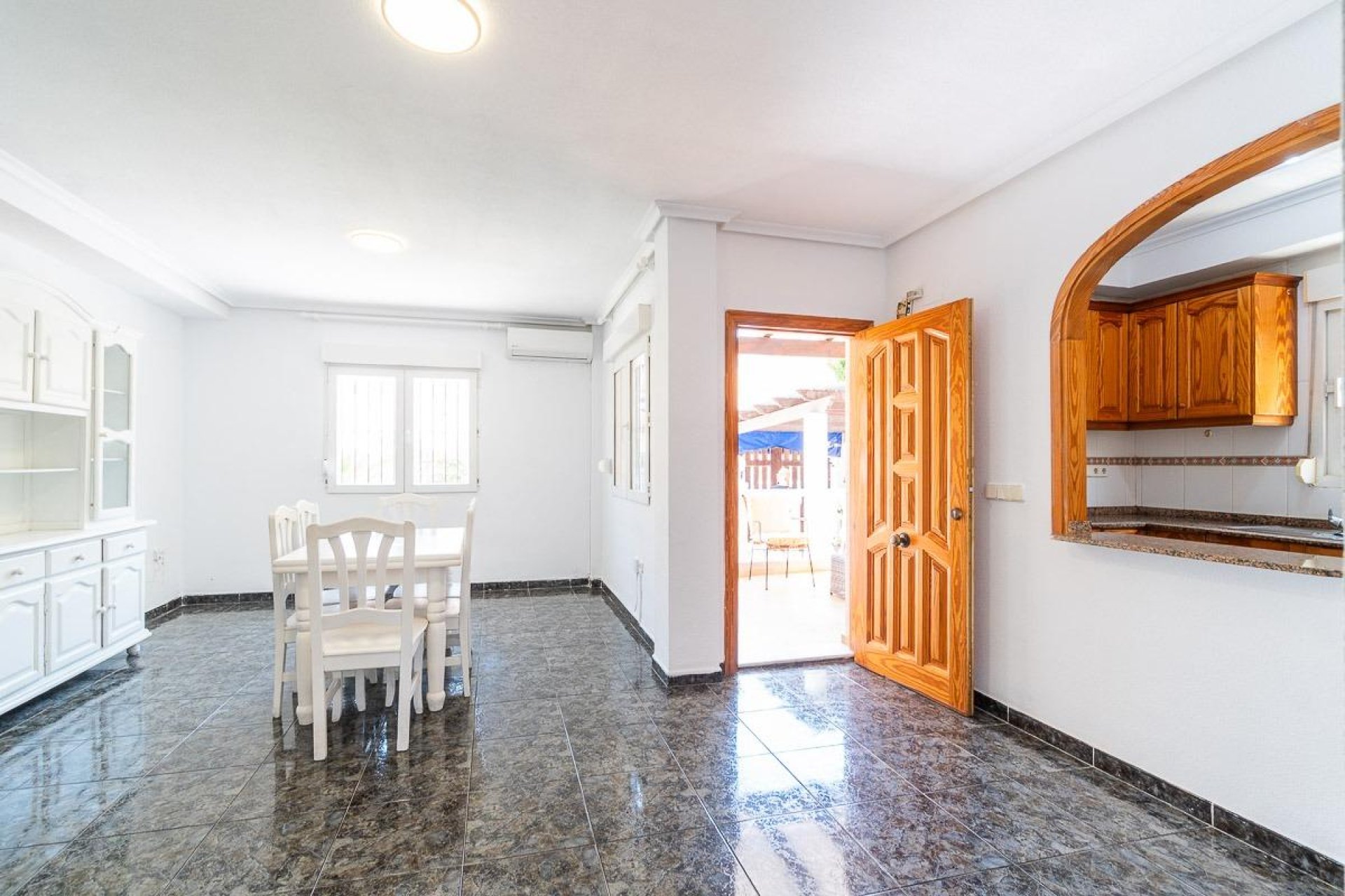 Resale - Villa -
Orihuela Costa - Playa Flamenca