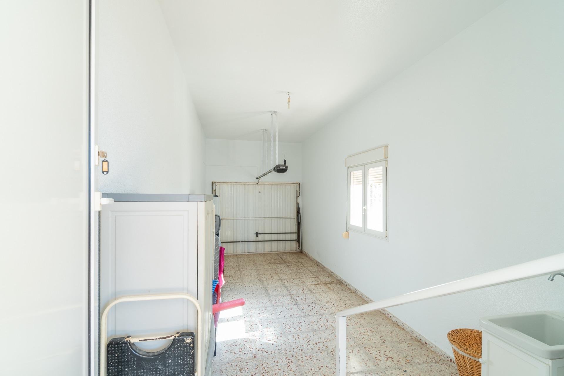 Resale - Villa -
Orihuela Costa - Playa Flamenca