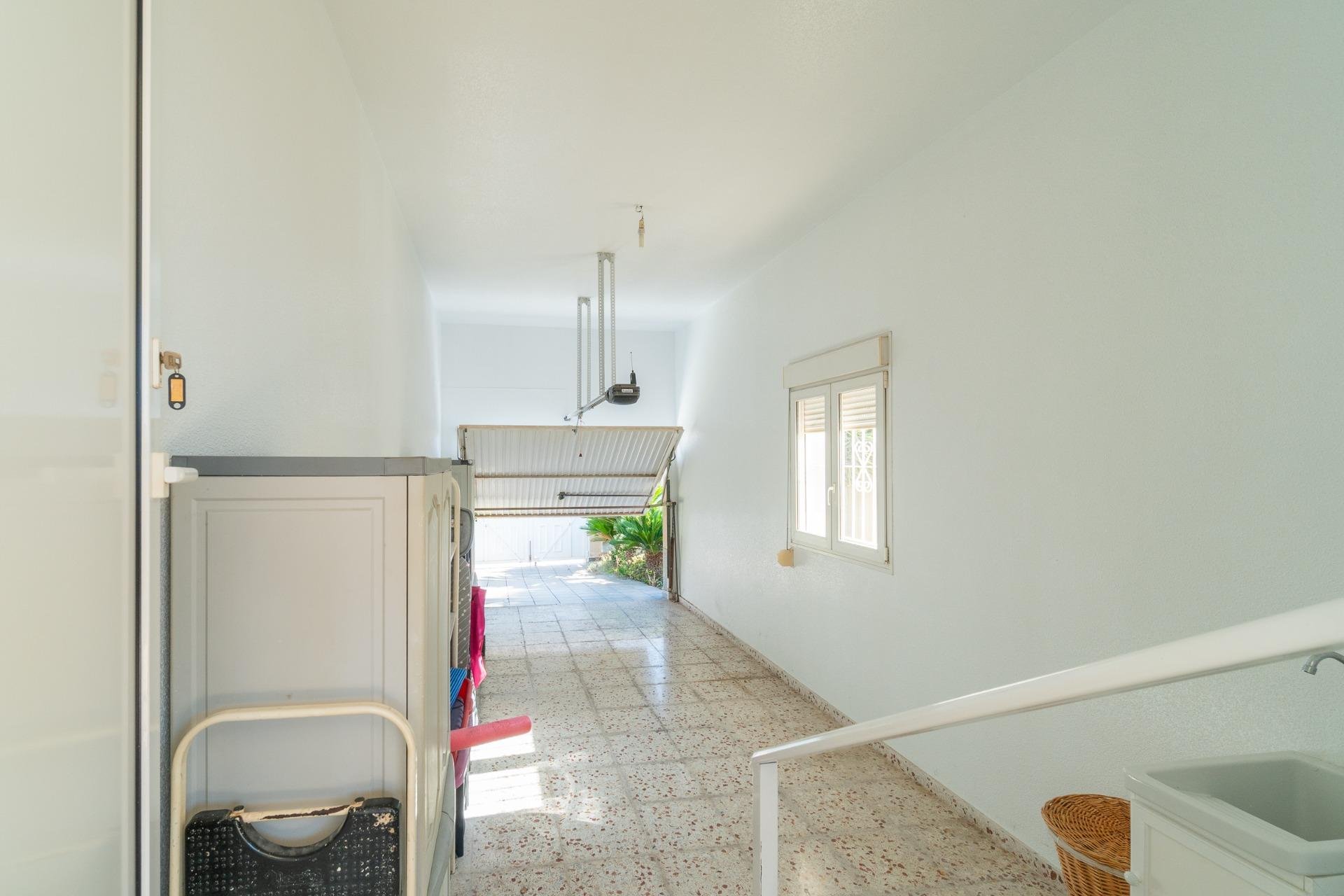 Resale - Villa -
Orihuela Costa - Playa Flamenca