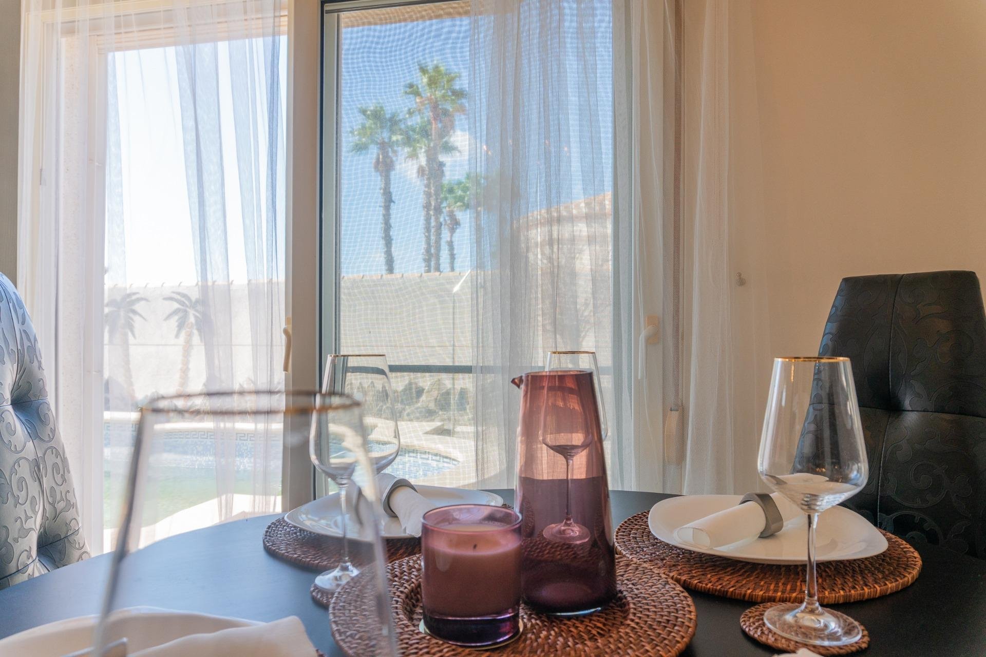 Resale - Villa -
Orihuela Costa - Playa Flamenca