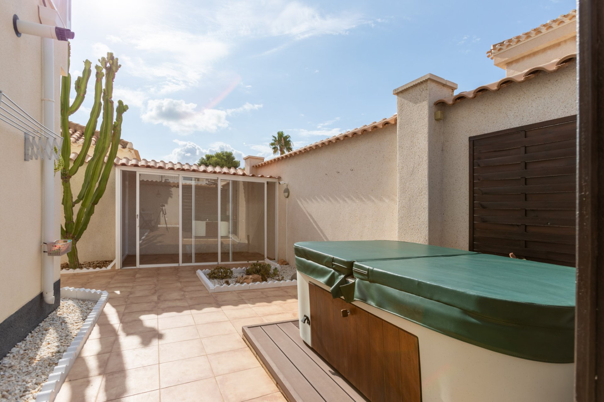 Resale - Villa -
Orihuela Costa - Playa Flamenca