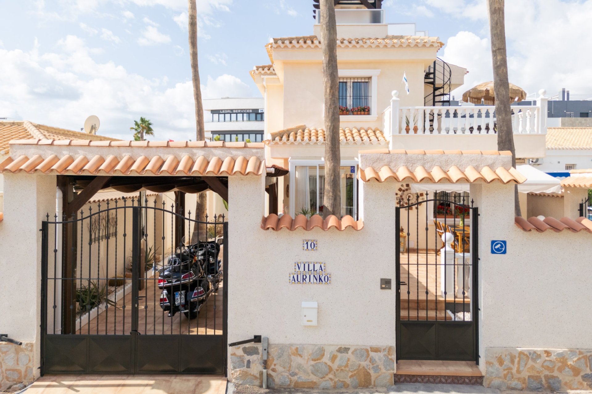 Resale - Villa -
Orihuela Costa - Playa Flamenca