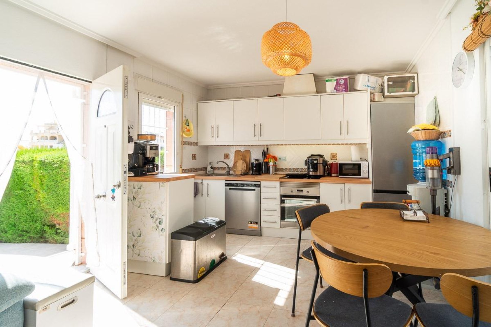 Resale - Villa -
Orihuela Costa - Punta Prima