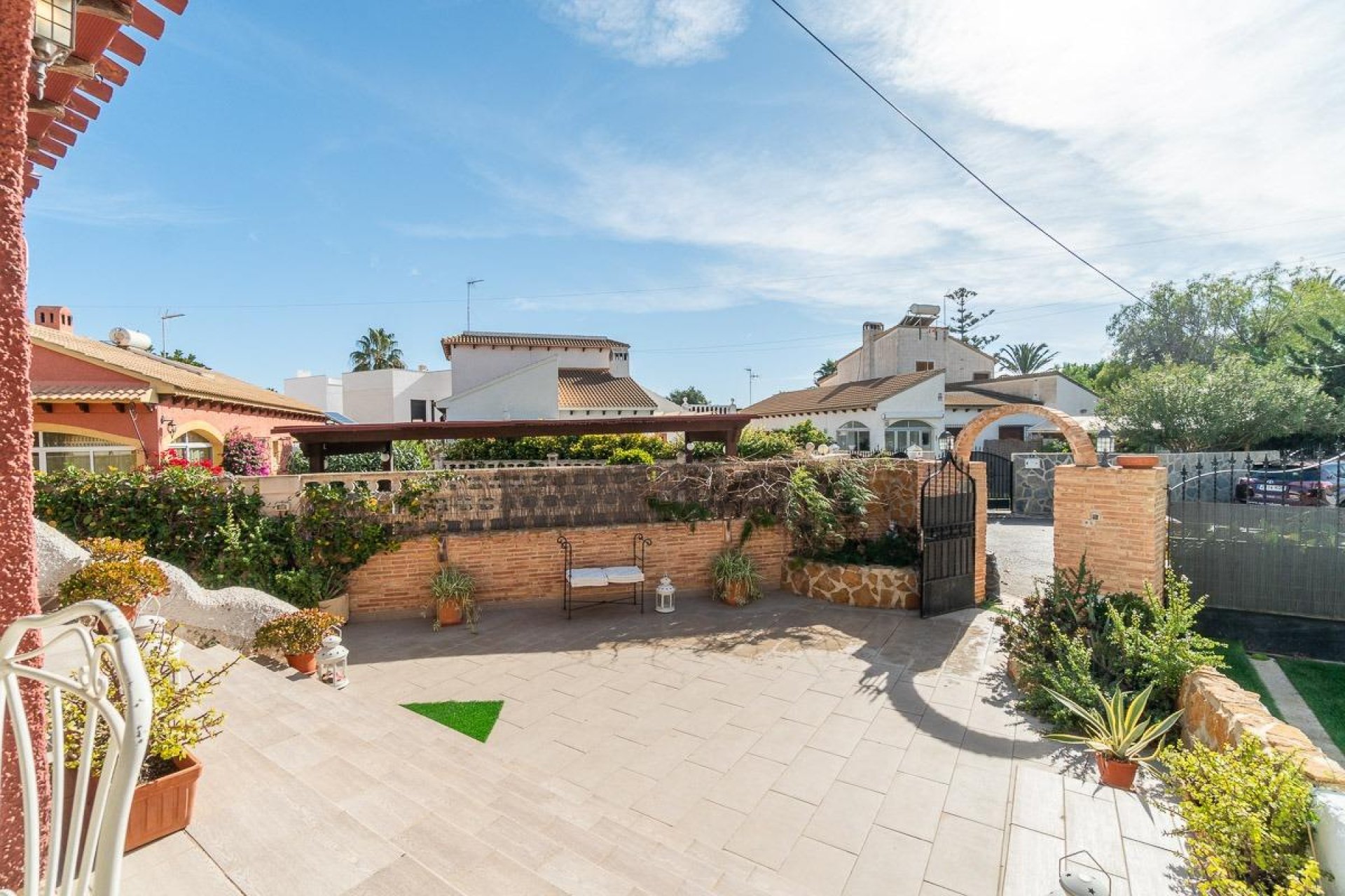 Resale - Villa -
Orihuela Costa - Punta Prima