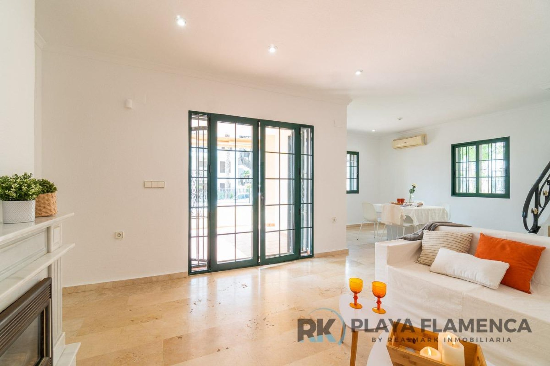 Resale - Villa -
Orihuela Costa - Villamartín-Las Filipinas