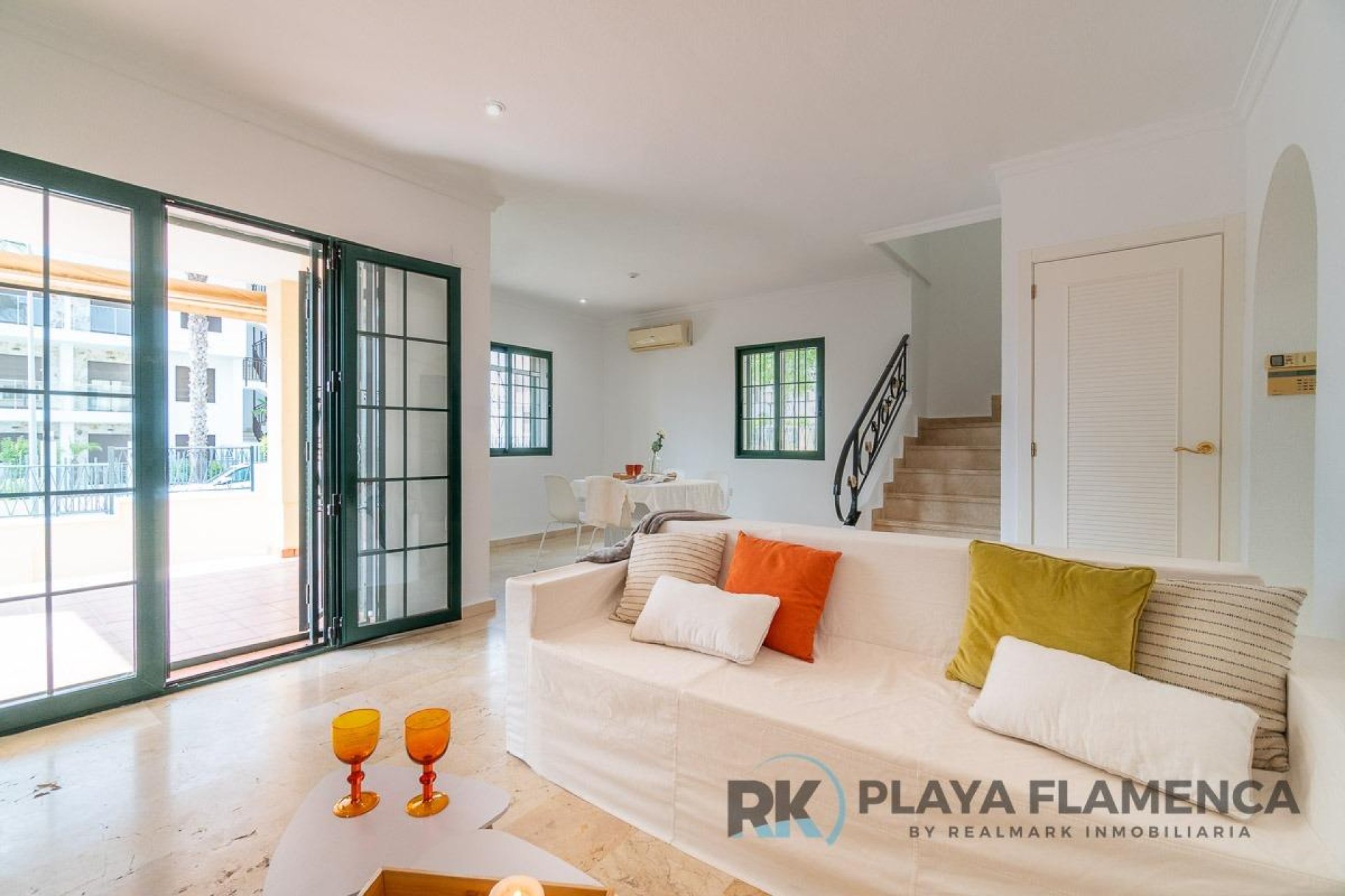 Resale - Villa -
Orihuela Costa - Villamartín-Las Filipinas