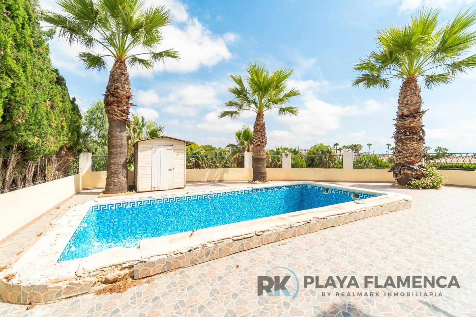 Resale - Villa -
Orihuela Costa - Villamartín-Las Filipinas