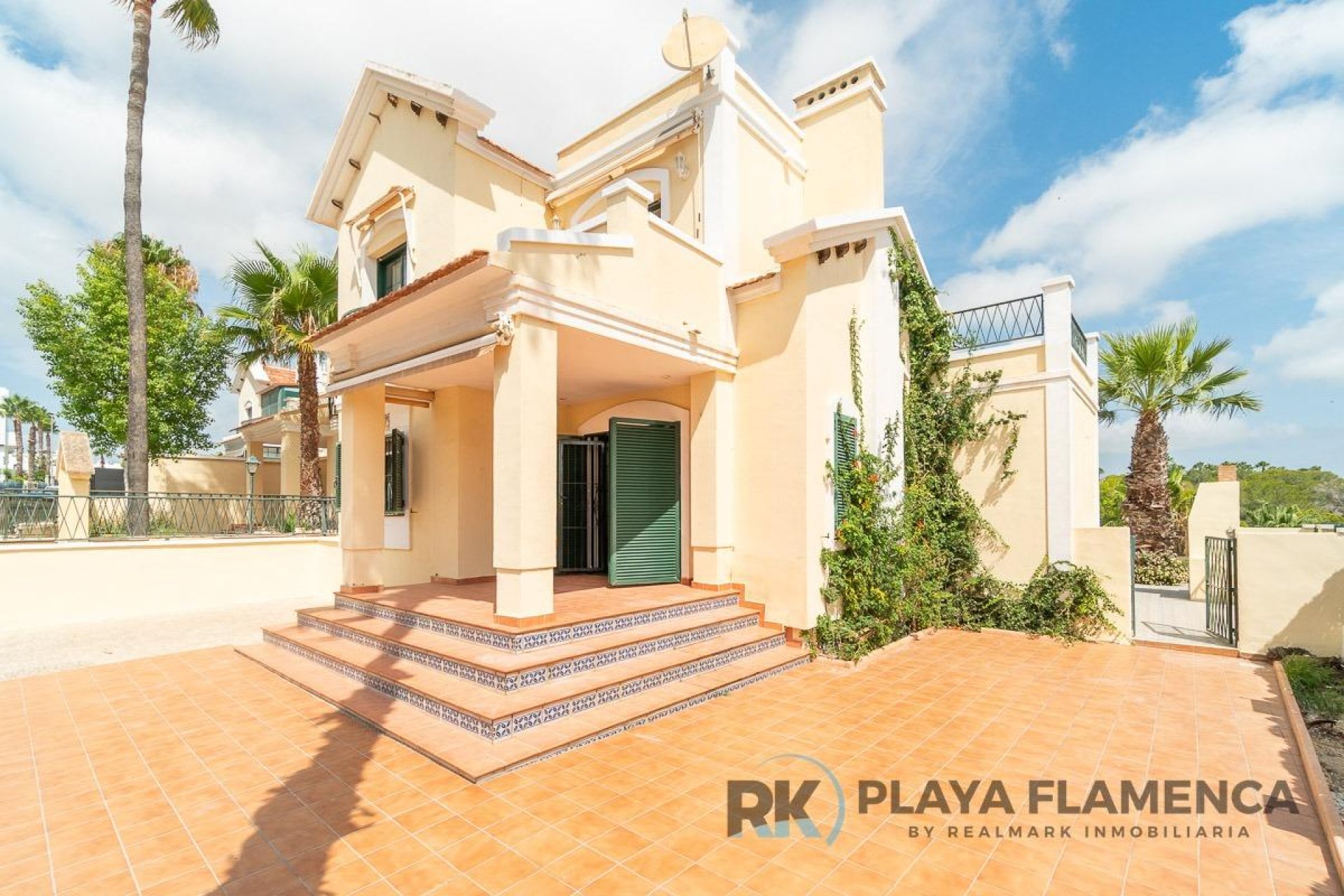 Resale - Villa -
Orihuela Costa - Villamartín-Las Filipinas