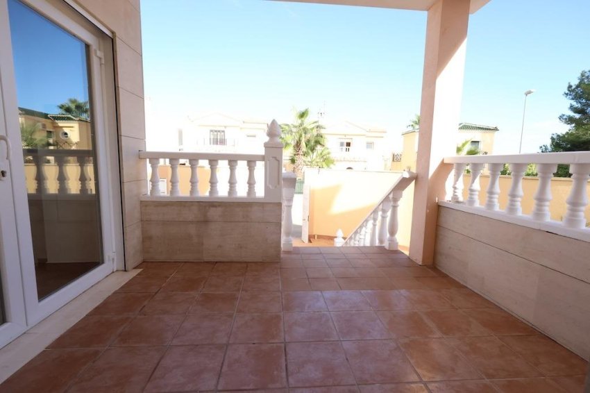 Resale - Villa -
Orihuela Costa - Villamartín-Las Filipinas