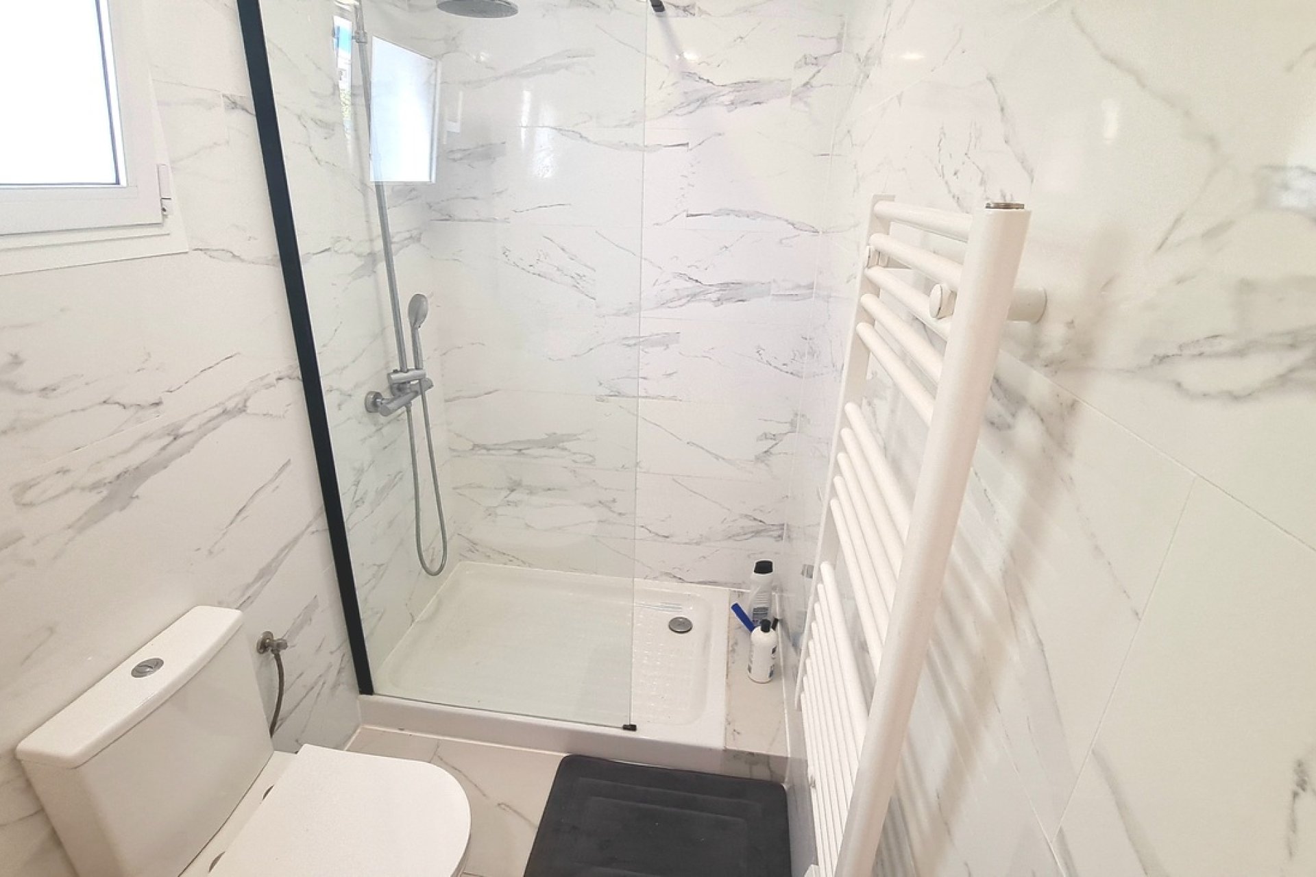 Resale - Villa -
Orihuela Costa - Villamartín