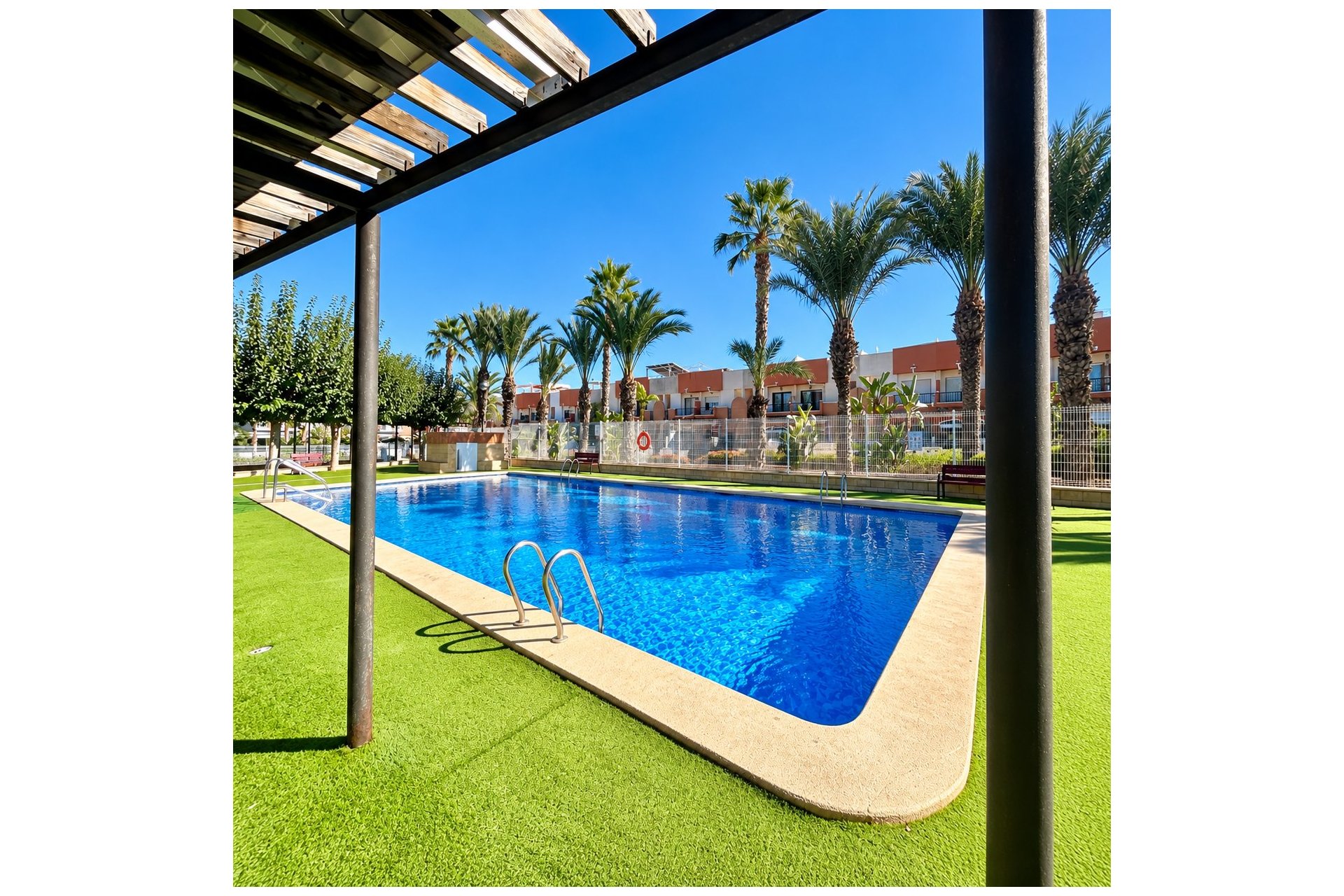 Resale - Villa -
Orihuela Costa - Villamartín