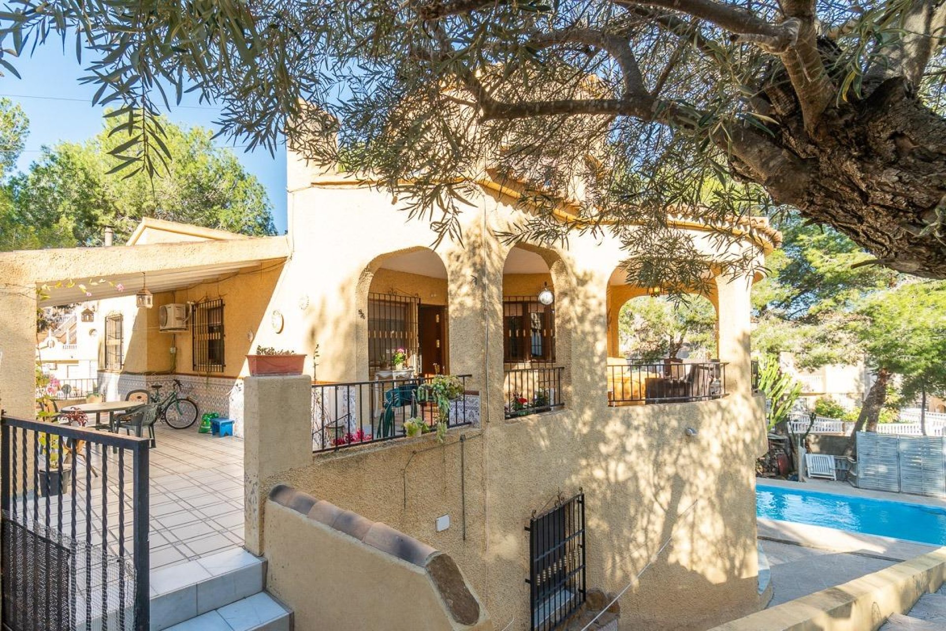 Resale - Villa -
Orihuela Costa - Villamartin