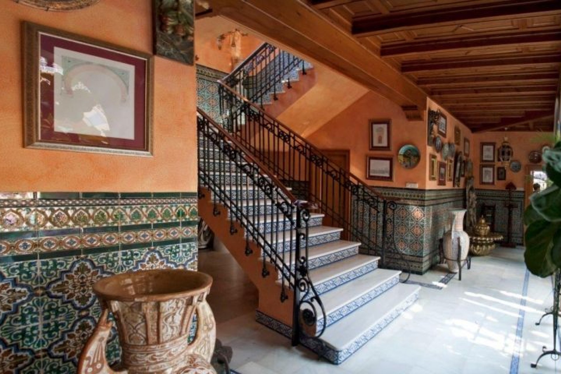 Resale - Villa -
Orihuela Costa