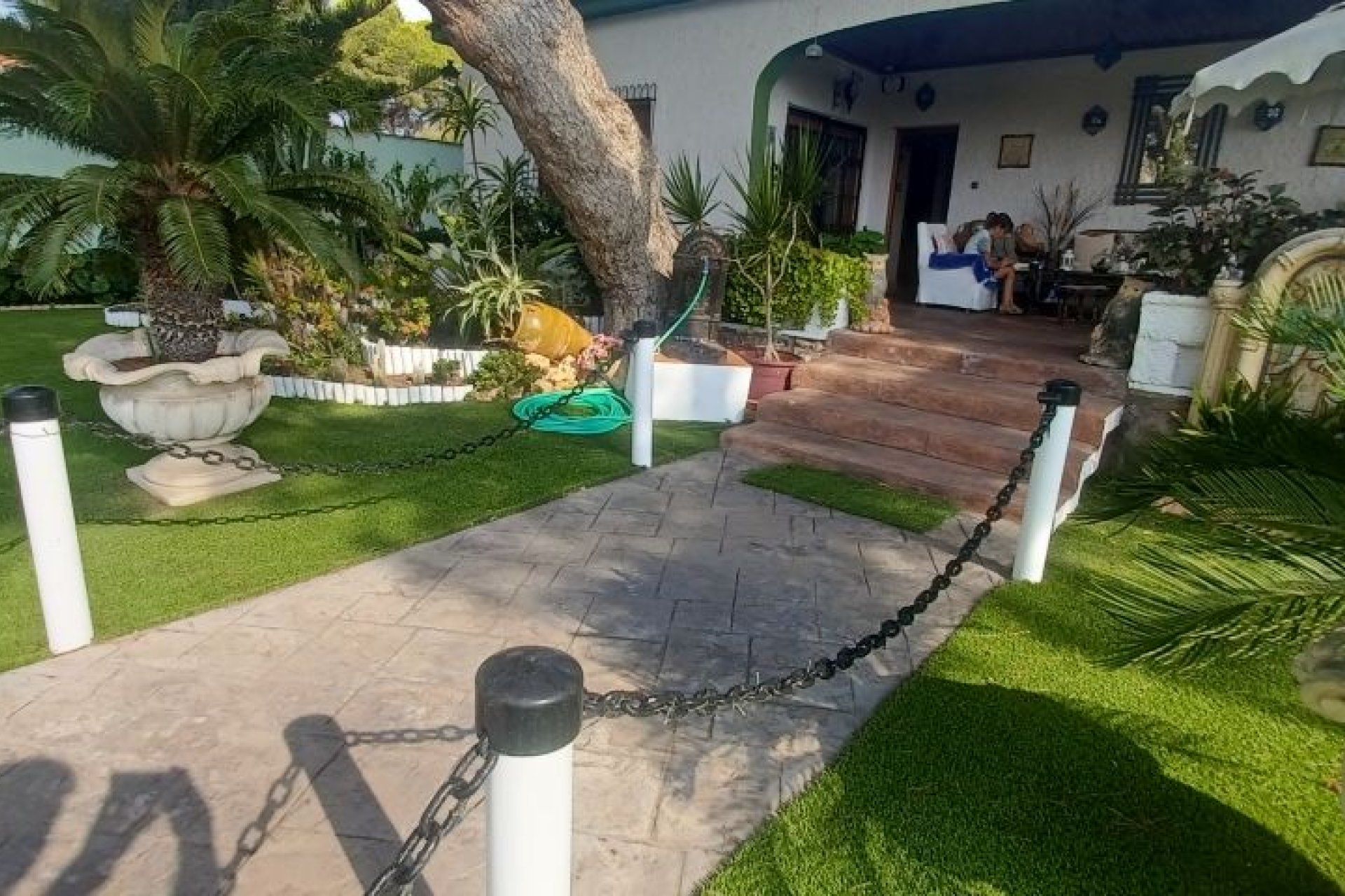 Resale - Villa -
Orihuela Costa