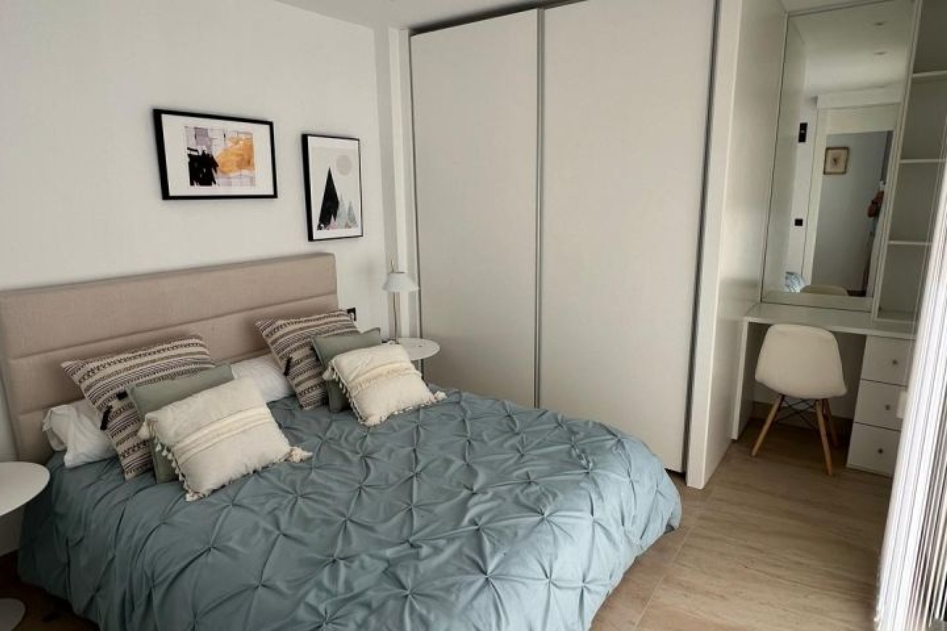 Resale - Villa -
Orihuela Costa