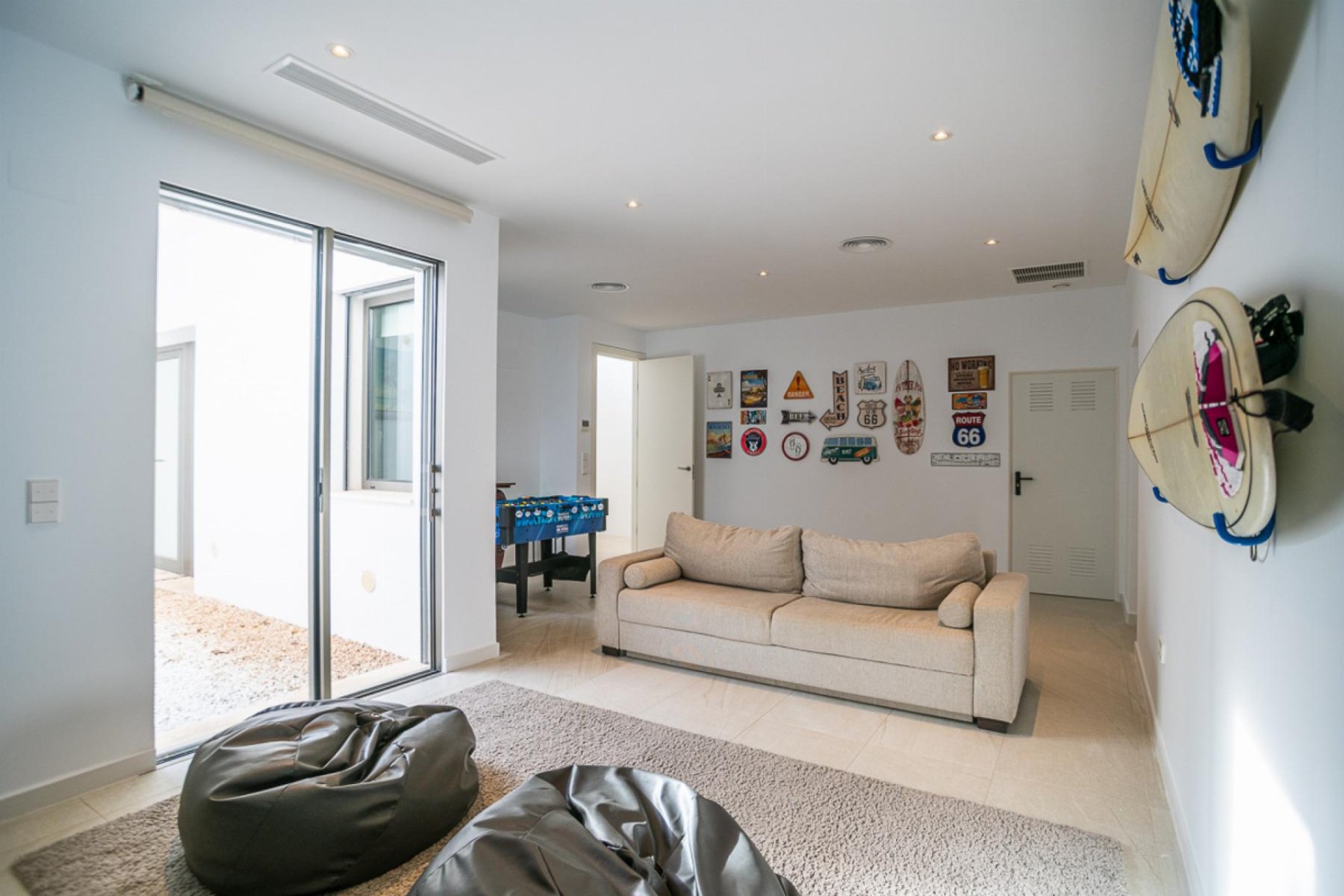 Resale - Villa -
Orihuela Costa