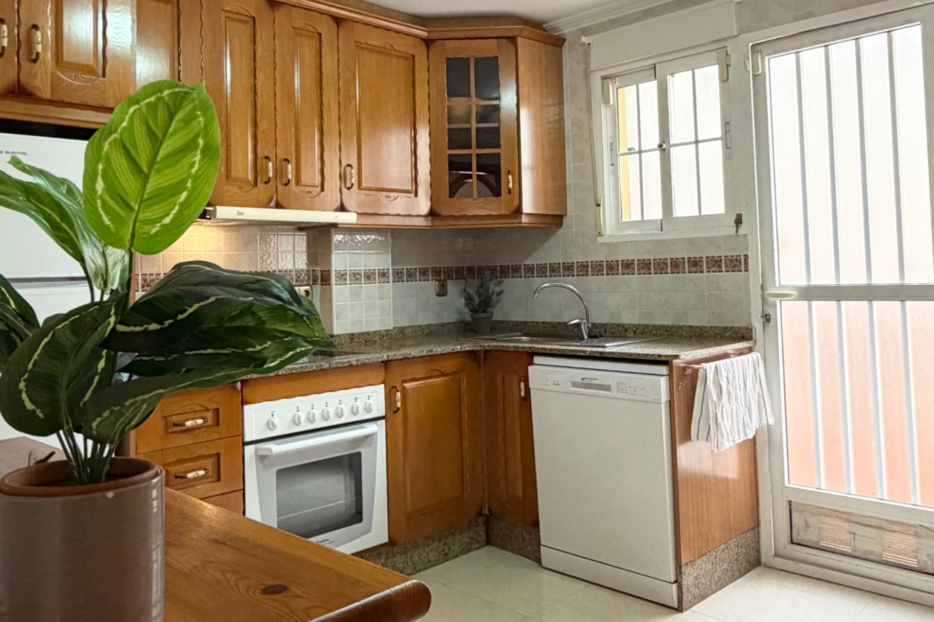 Resale - Villa -
Orihuela Costa