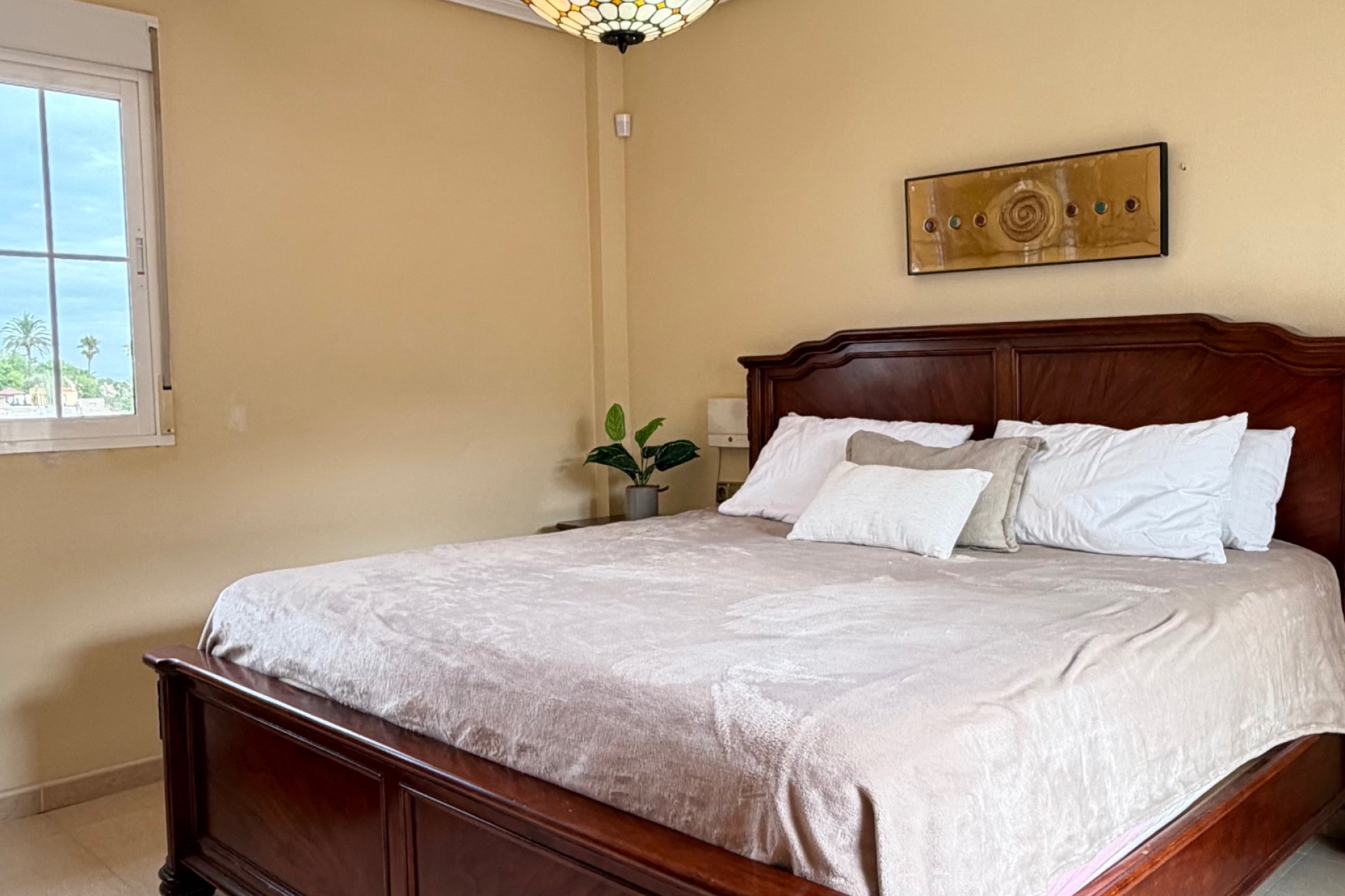 Resale - Villa -
Orihuela Costa