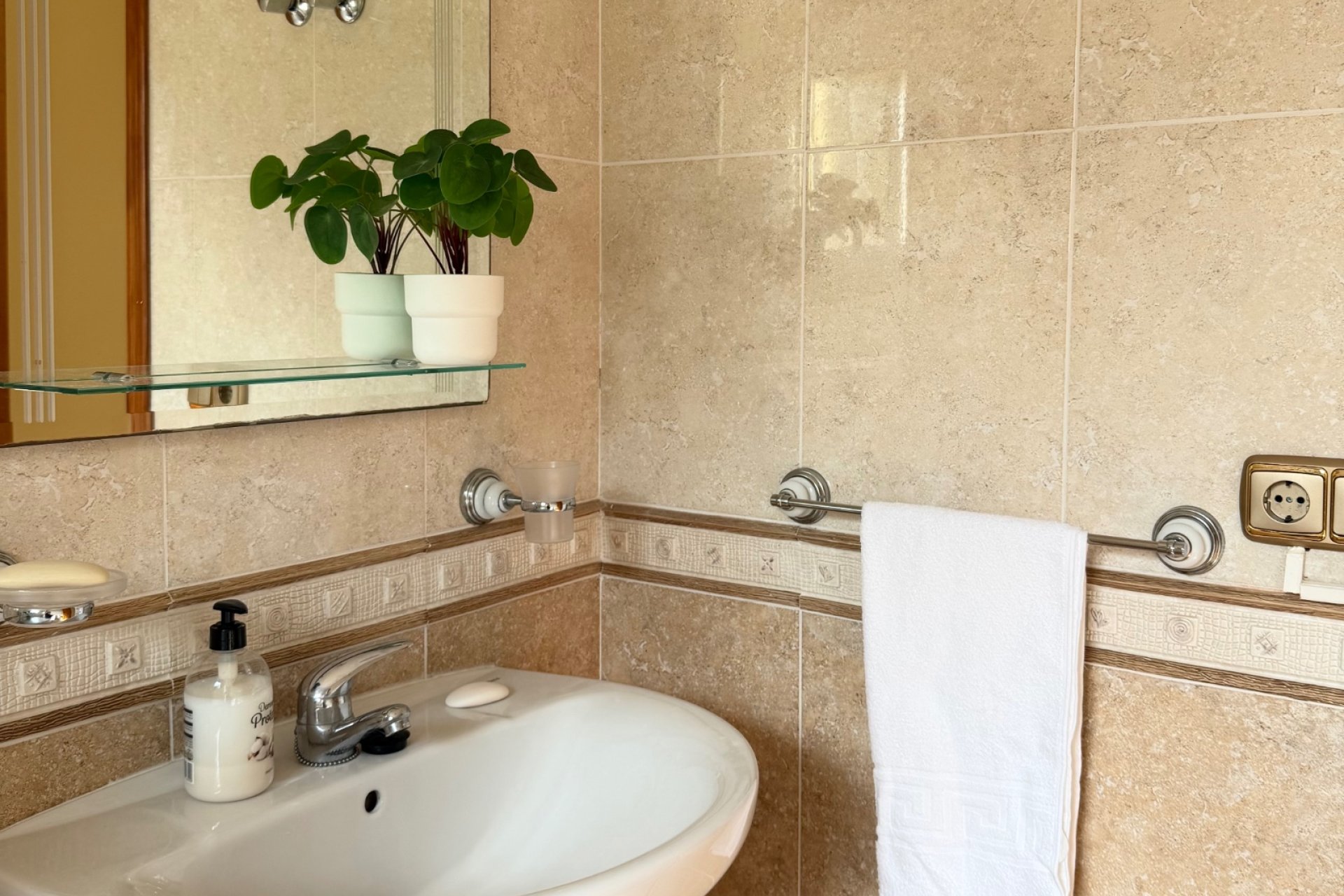 Resale - Villa -
Orihuela Costa