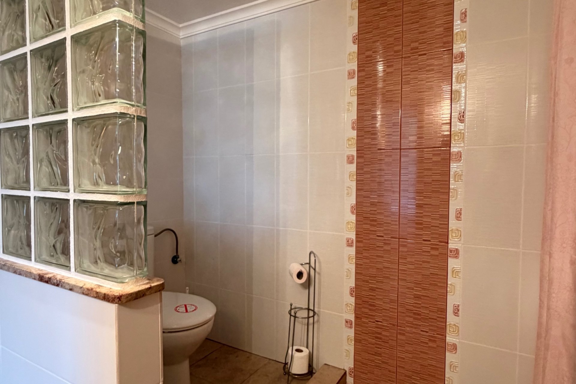 Resale - Villa -
Orihuela Costa